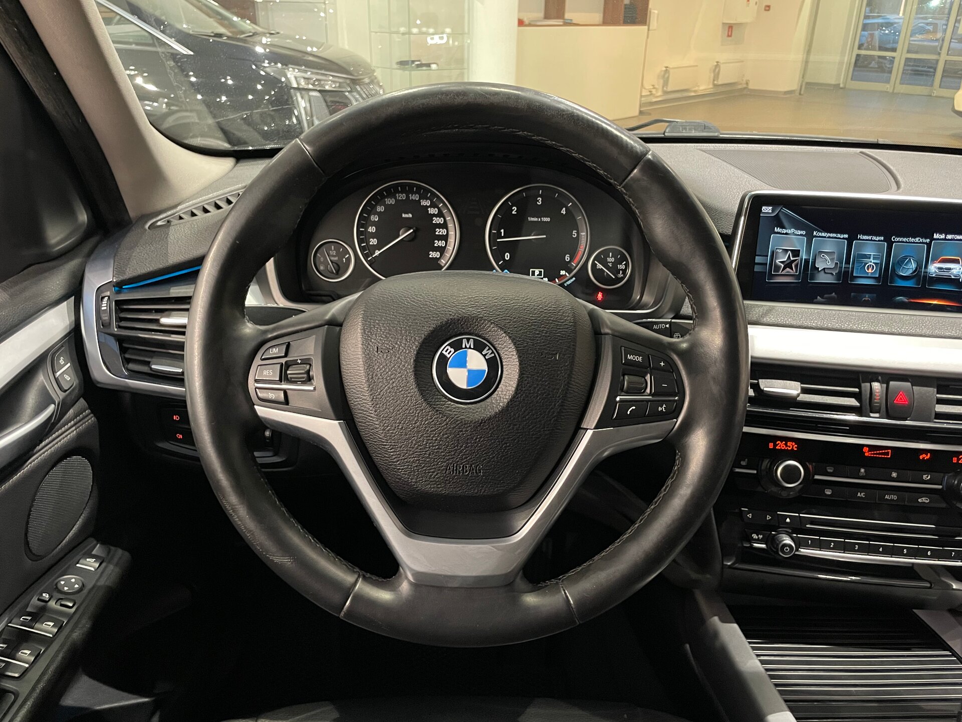 Автомобиль BMW X5 25d 3.0d AT (218 л.с.) 4WD - 15
