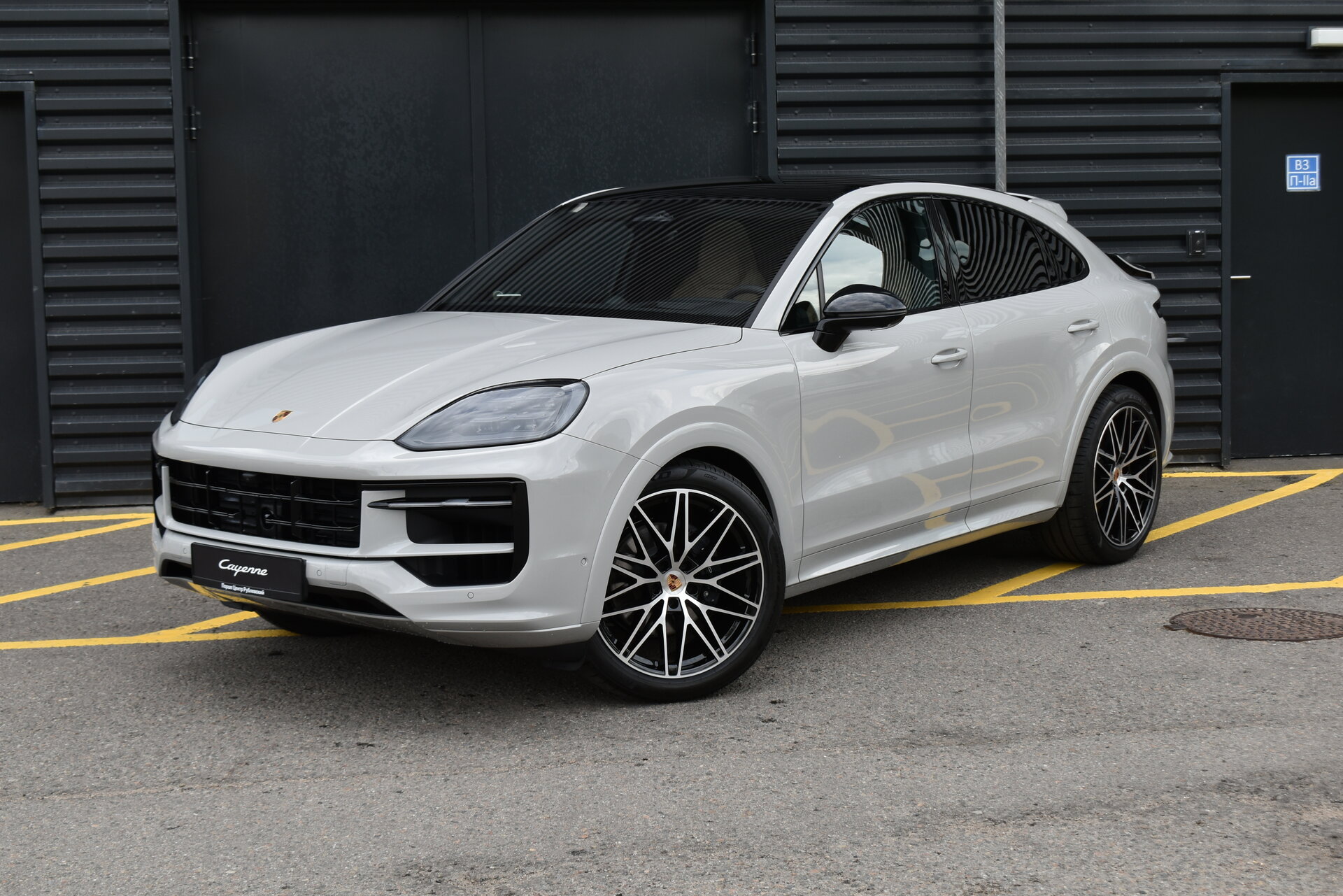 81883877 Coupé 3.0 AT (353 л.с.) 4WD №1