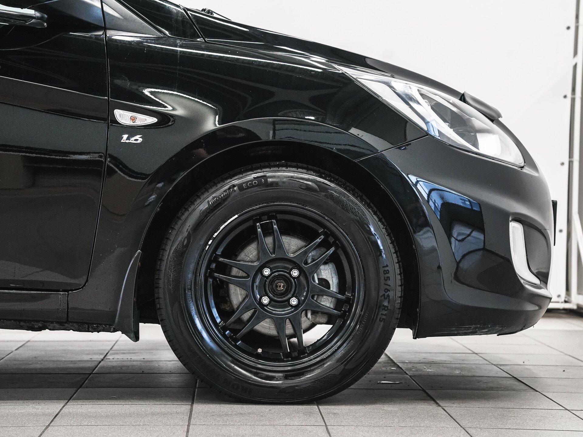 Hyundai Solaris 2012 27
