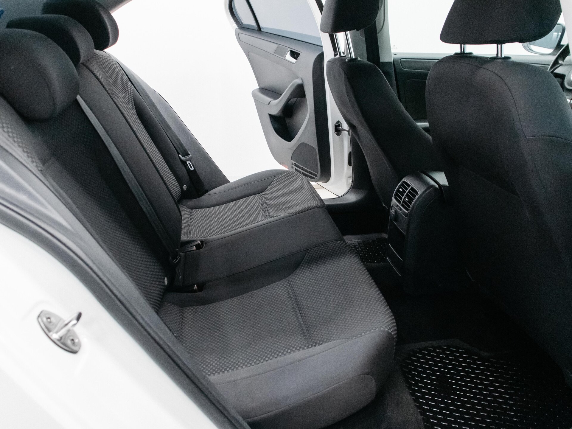 Volkswagen Jetta 2014 23