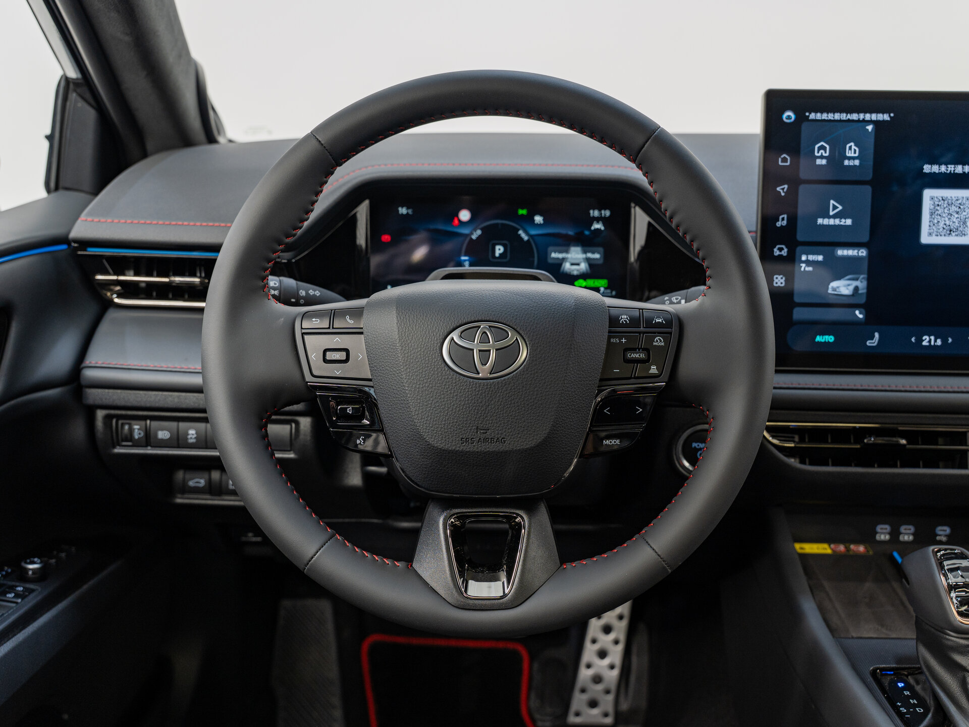 Автомобиль Toyota Camry 2.0hyb CVT (231 л.с.) - 12