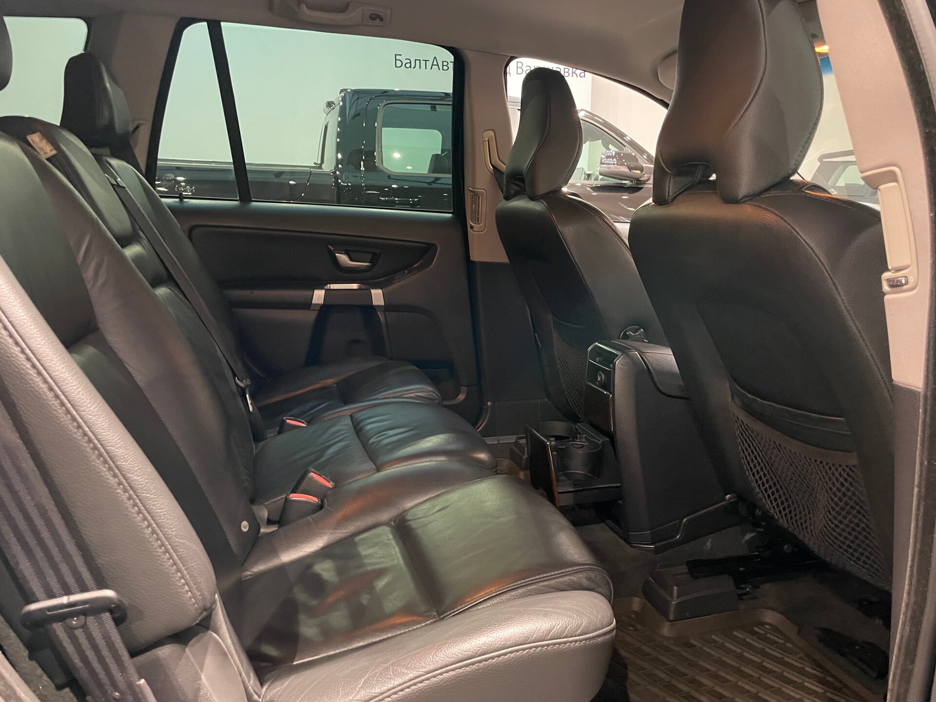 Автомобиль Volvo XC90 2.5 AT (210 л.с.) 4WD - 10