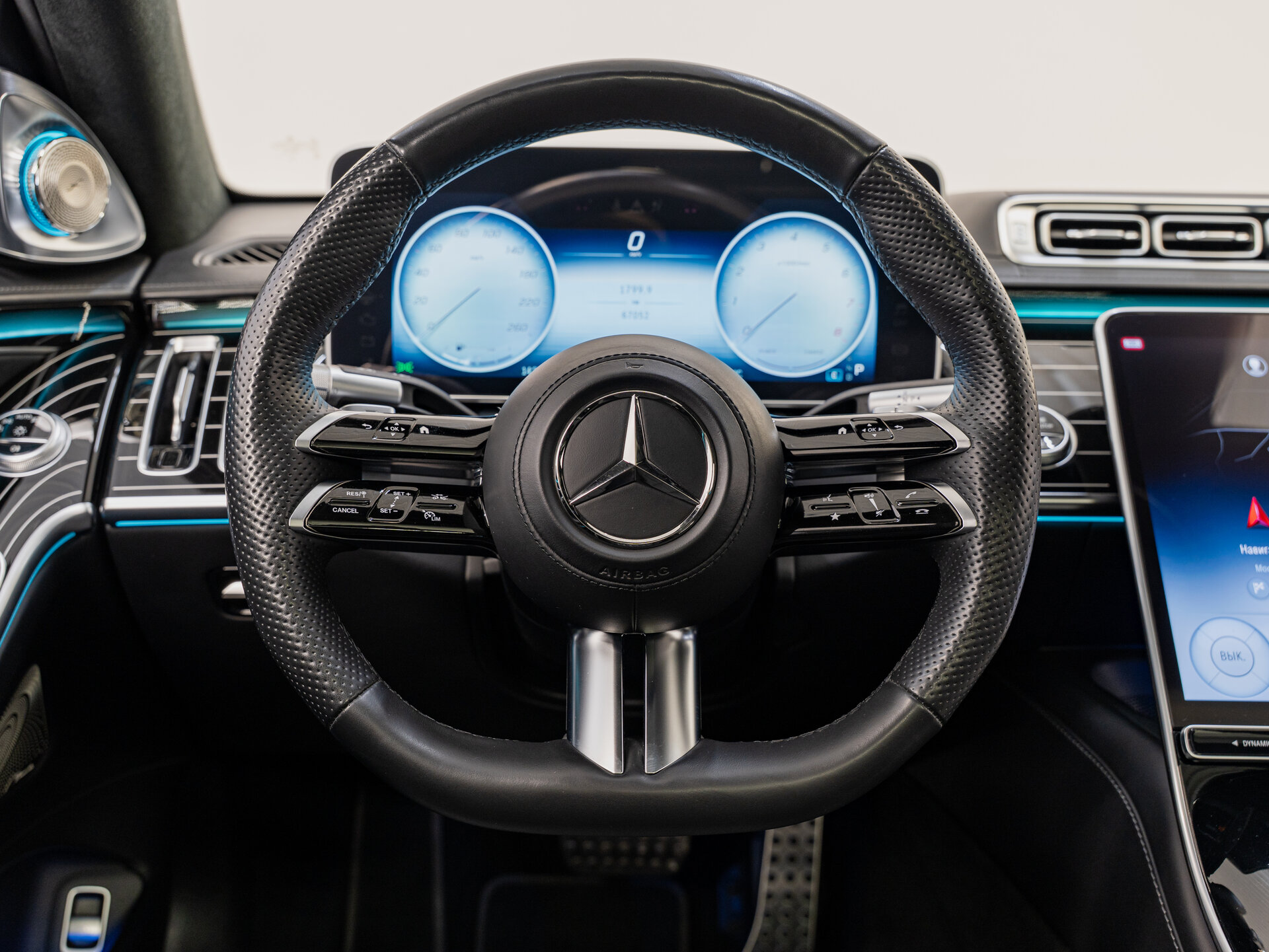 Автомобиль Mercedes-Benz S-Класс 580 Long 4MATIC 4.0 AT (503 л.с.) 4WD - 13