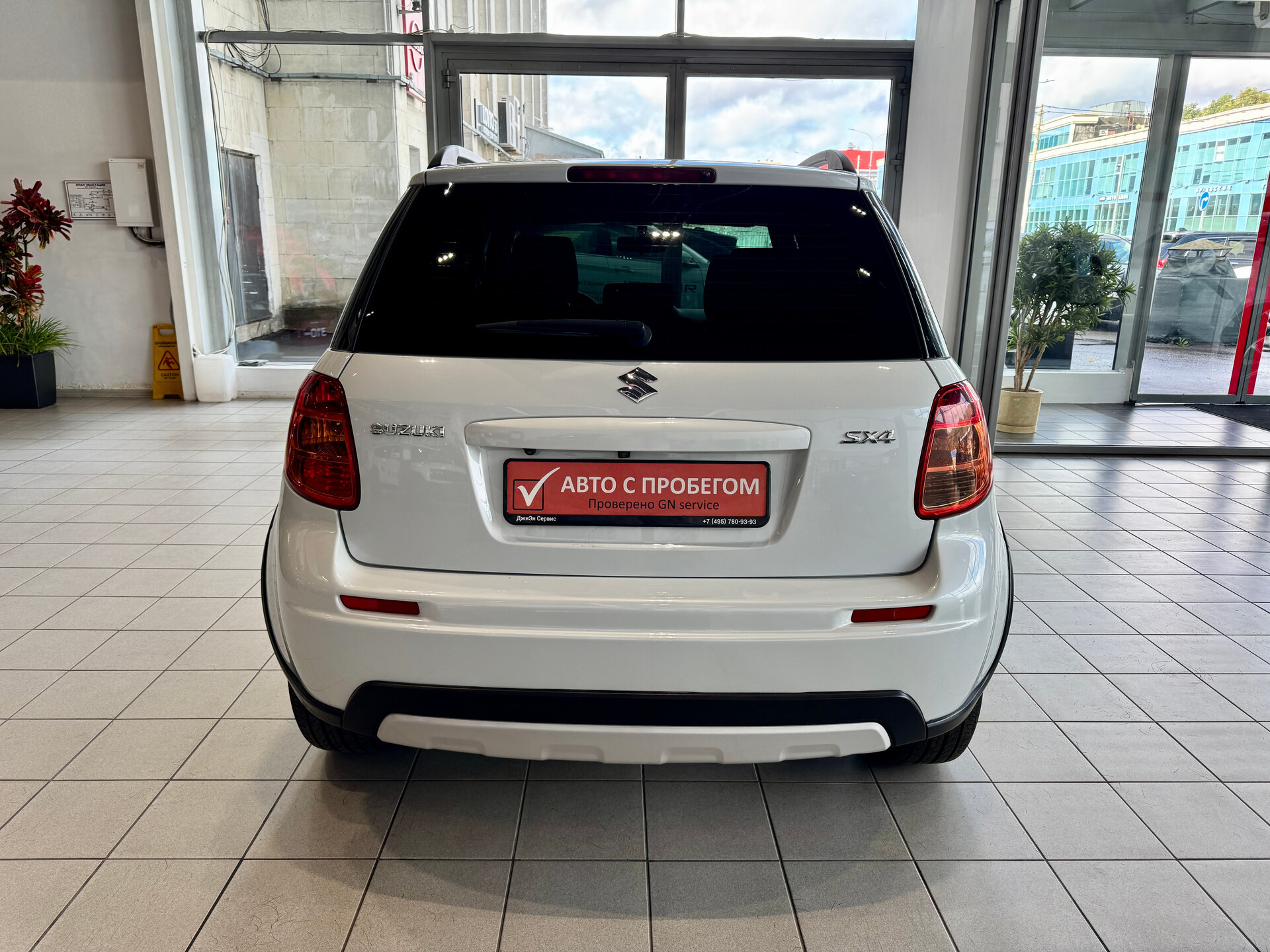 БУ автомобиль Suzuki SX4 2012  1.6 л ( 112 л. с.) Белый с пробегом 116283 км