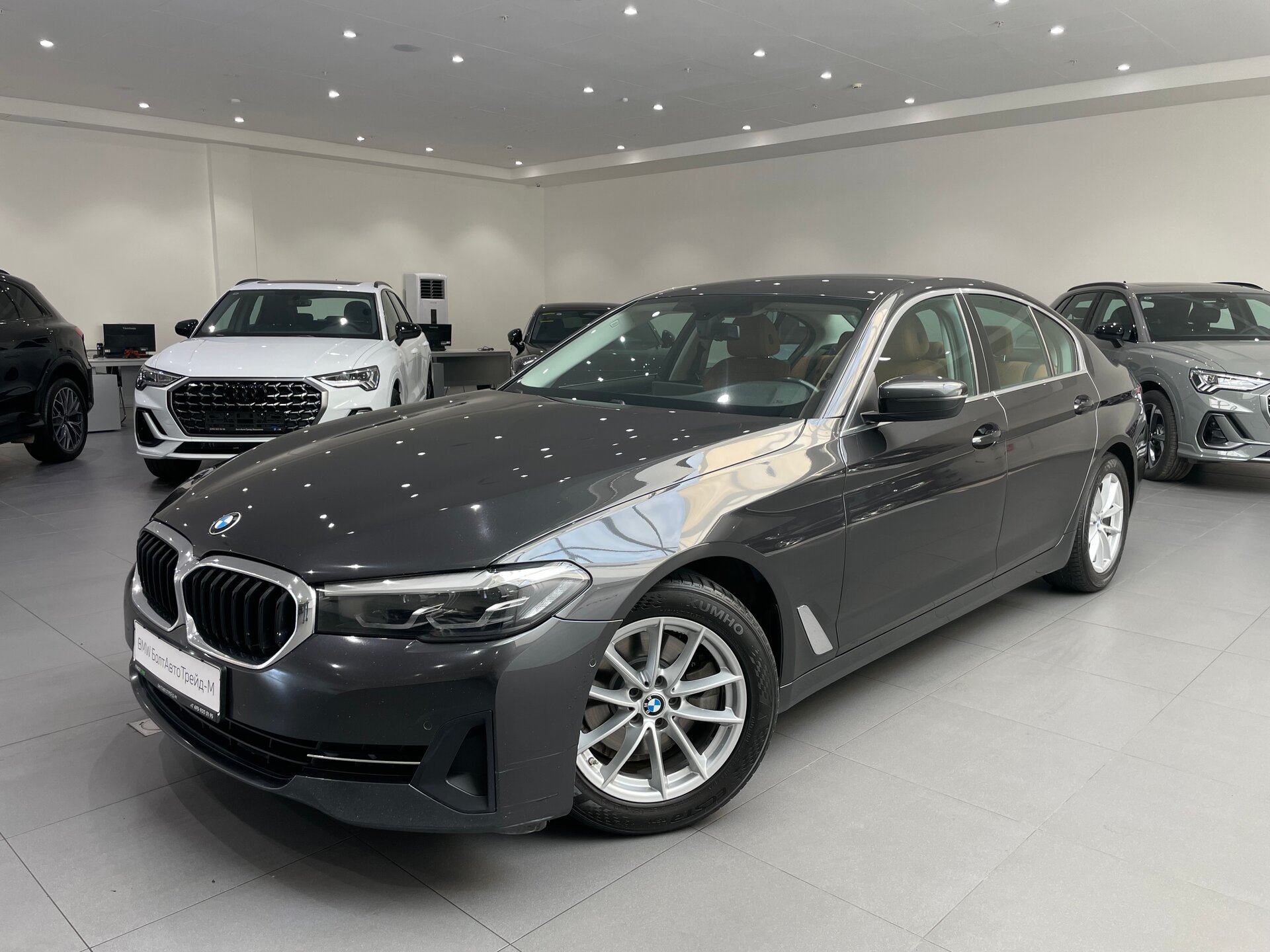 Автомобиль BMW 5 серии 520d 2.0d AT (190 л.с.) - 1
