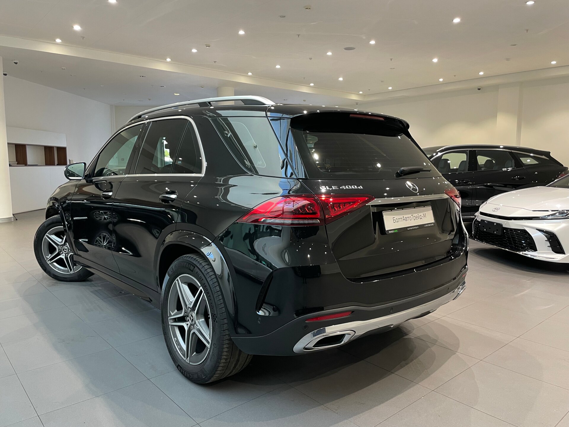 Автомобиль Mercedes-Benz GLE 400 d 2.9d AT (330 л.с.) 4WD - 4