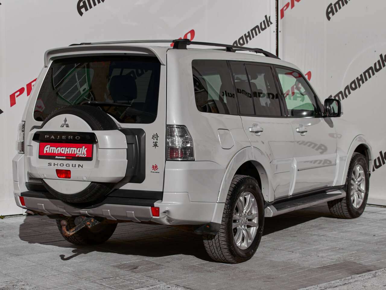 Купить Mitsubishi Pajero 3.2d AT (200 л.с.) 4WD, 2014 в Екатеренбурге