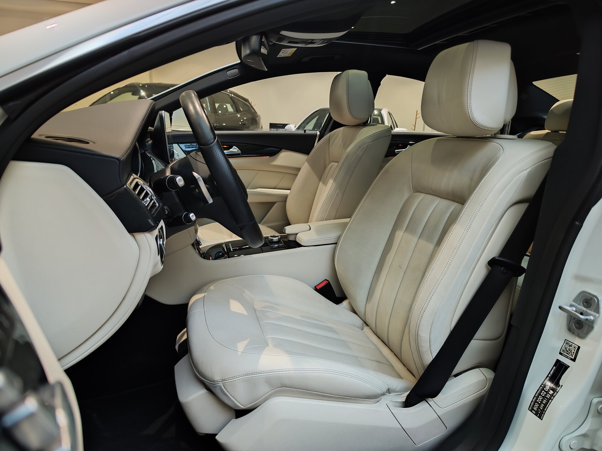 Автомобиль Mercedes-Benz CLS 400 3.0 AT (333 л.с.) 4WD - 8