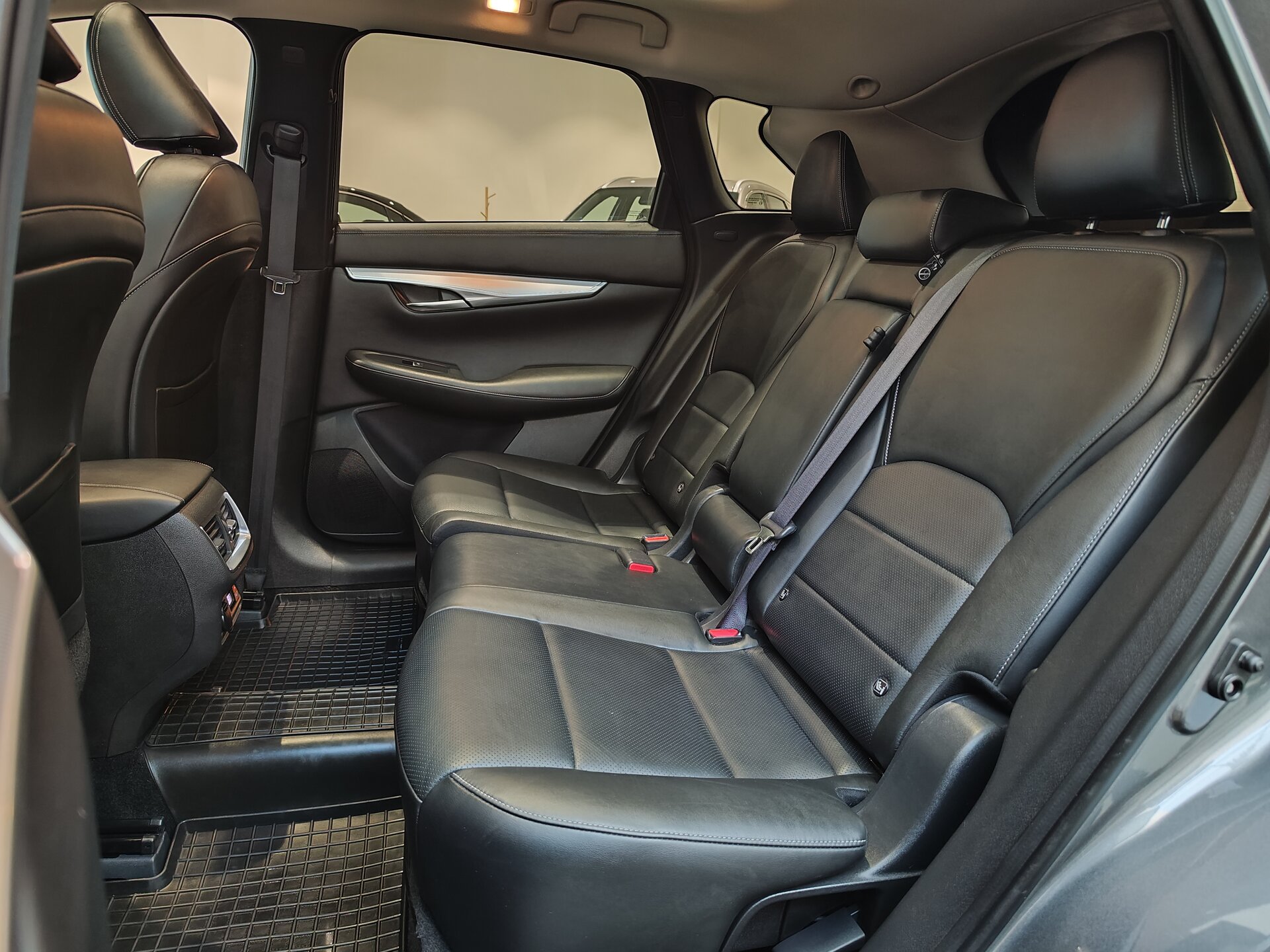 Автомобиль Infiniti QX50 2.0 CVT (249 л.с.) 4WD - 9