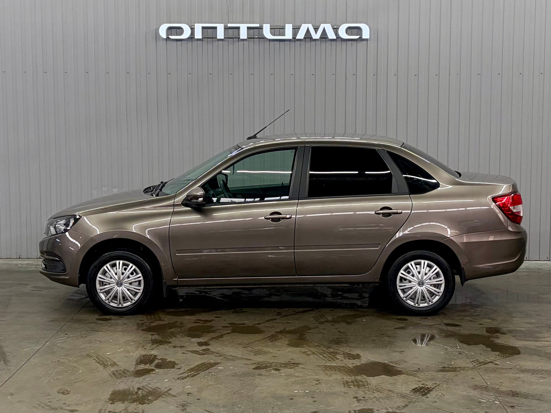 Lada (ВАЗ) Granta 