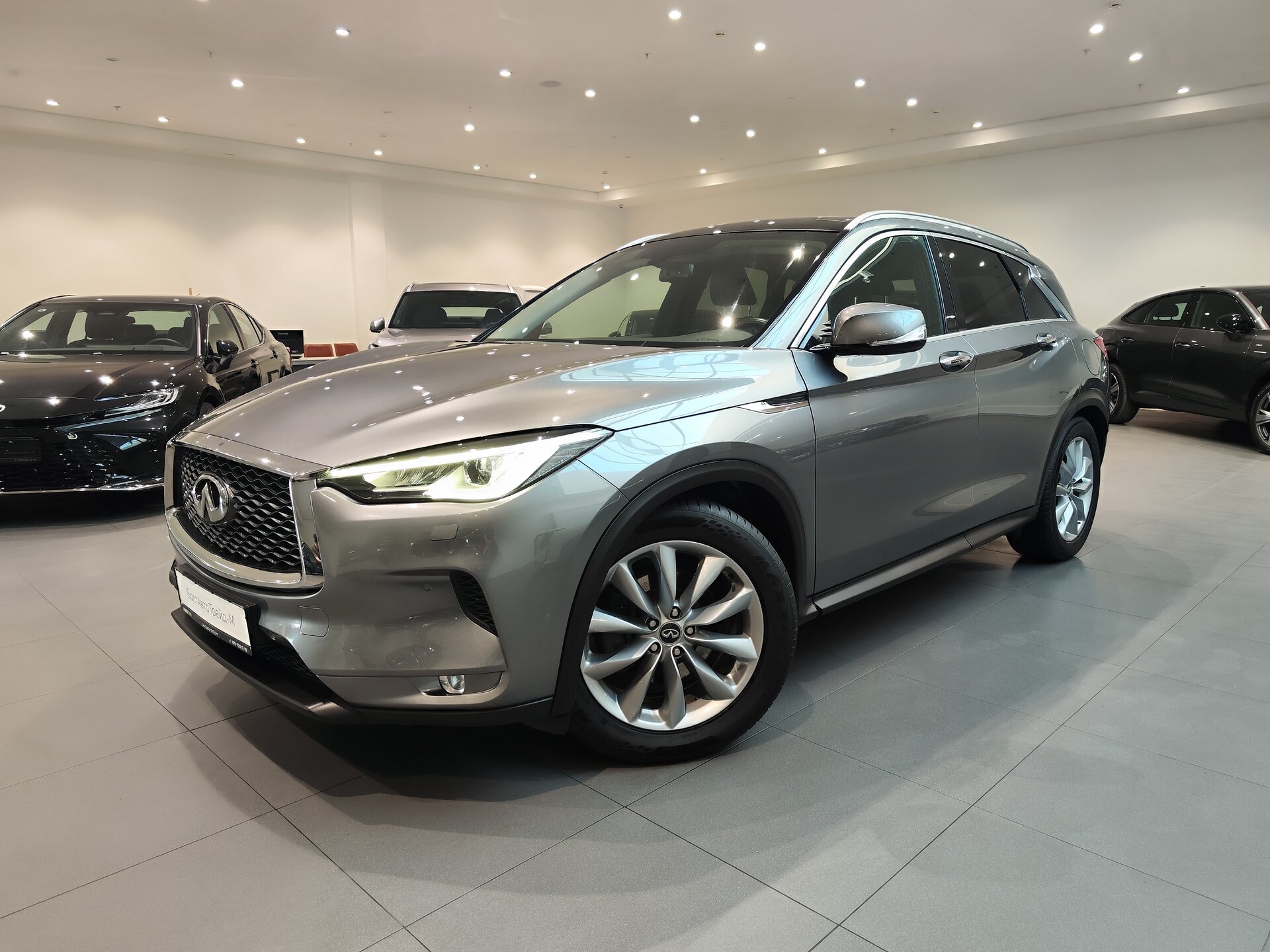 Автомобиль Infiniti QX50 2.0 CVT (249 л.с.) 4WD - 1