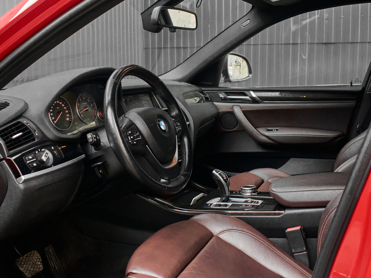 Купить BMW X4 28i 2.0 AT (245 л.с.) 4WD, 2014 в Екатеренбурге