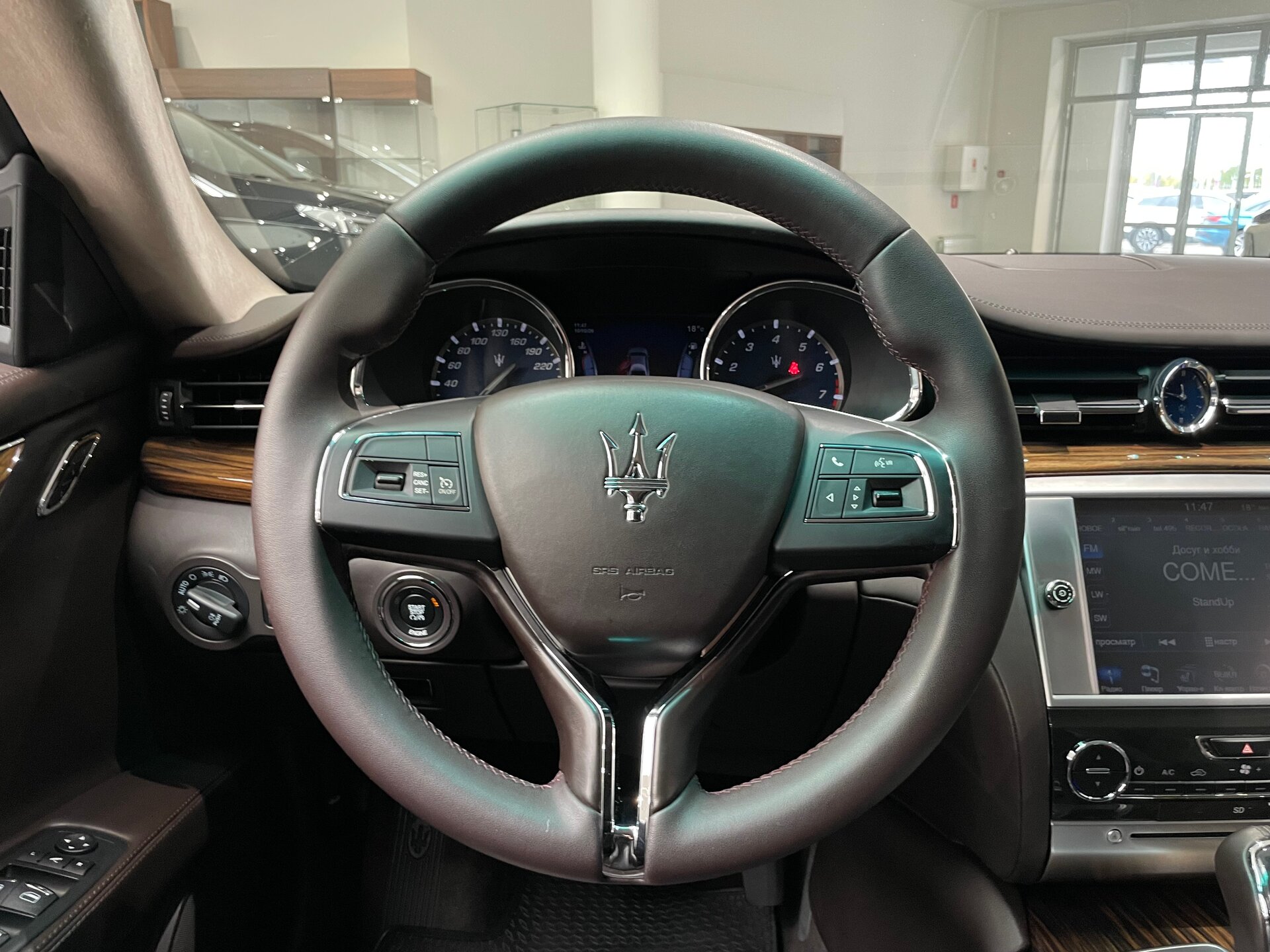 Автомобиль Maserati Quattroporte S Q4 3.0 AT (410 л.с.) 4WD - 16