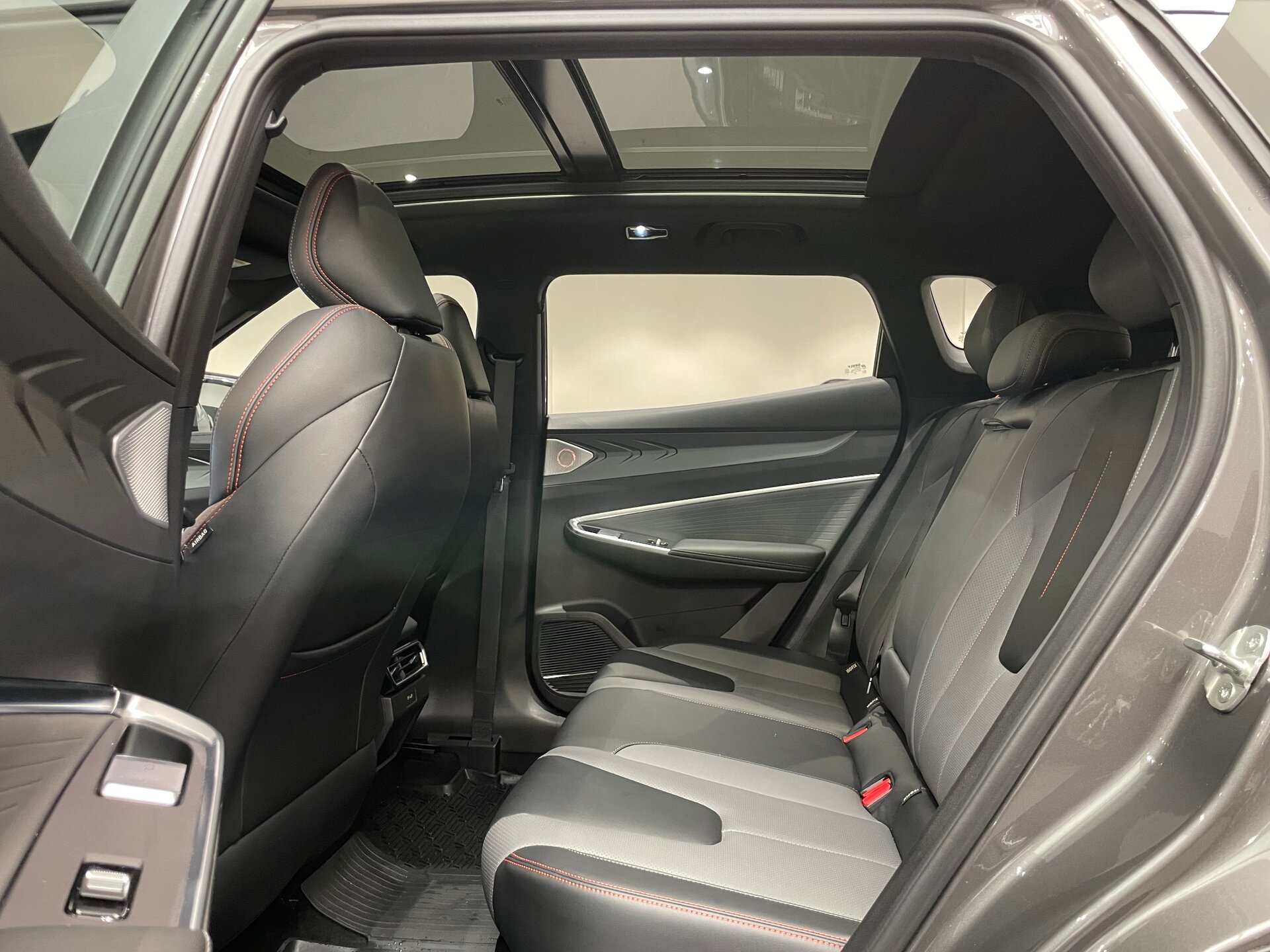 Автомобиль Geely Cityray 1.5 AMT (147 л.с.) - 9