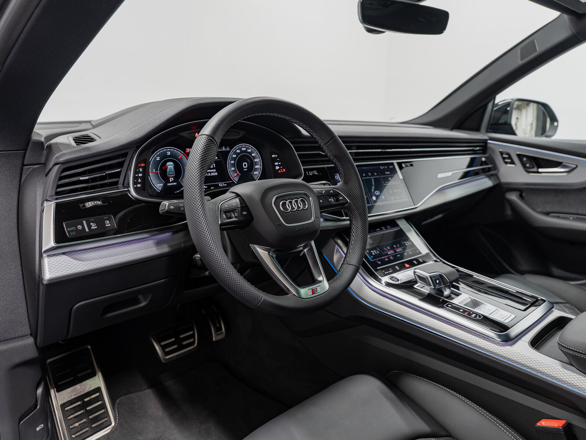 Автомобиль Audi Q8 45 TDI 3.0d AT (231 л.с.) 4WD - 12