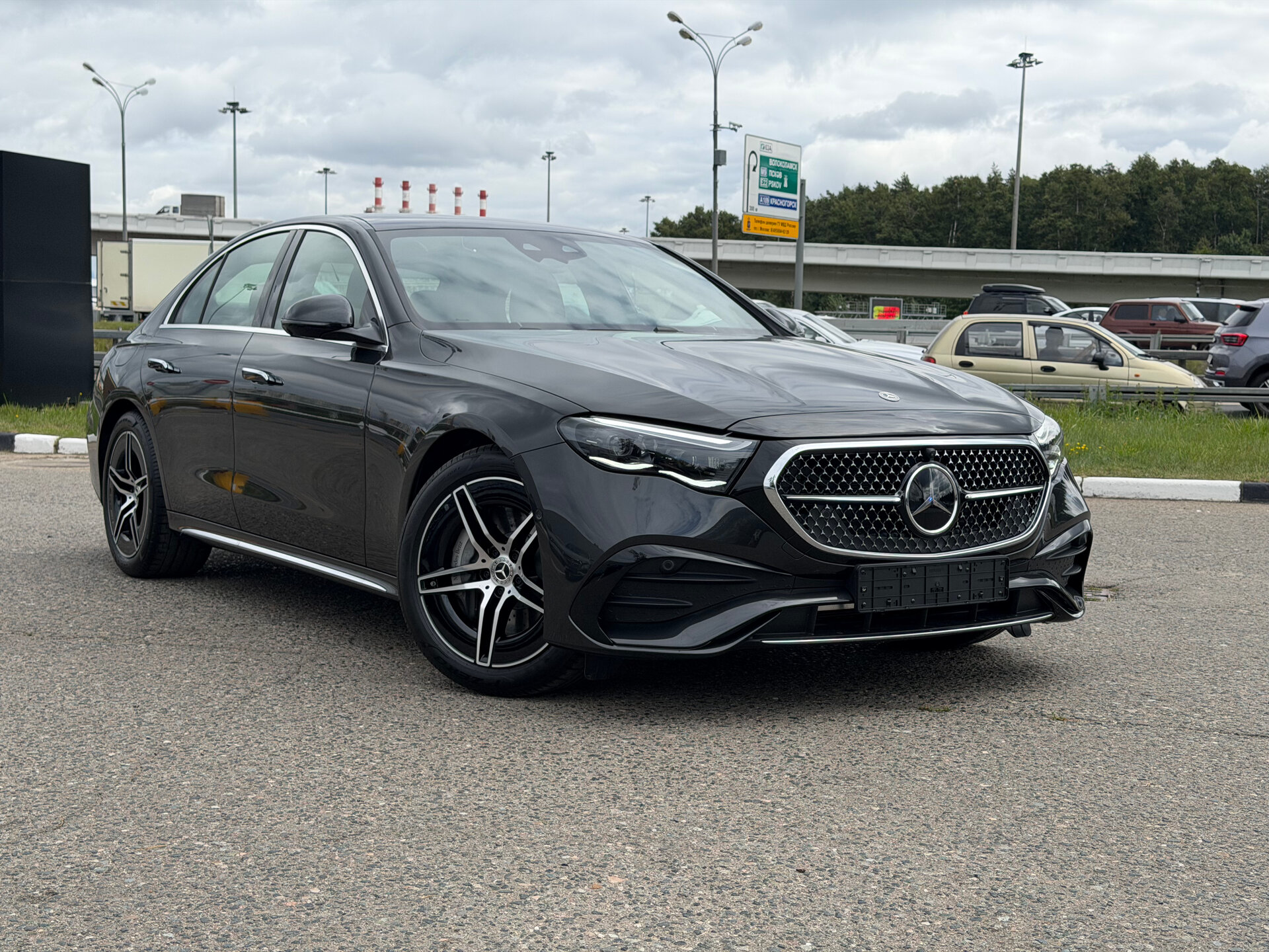 Автомобиль Mercedes-Benz E-Класс 300 2.0 AT (258 л.с.) 4WD - 3