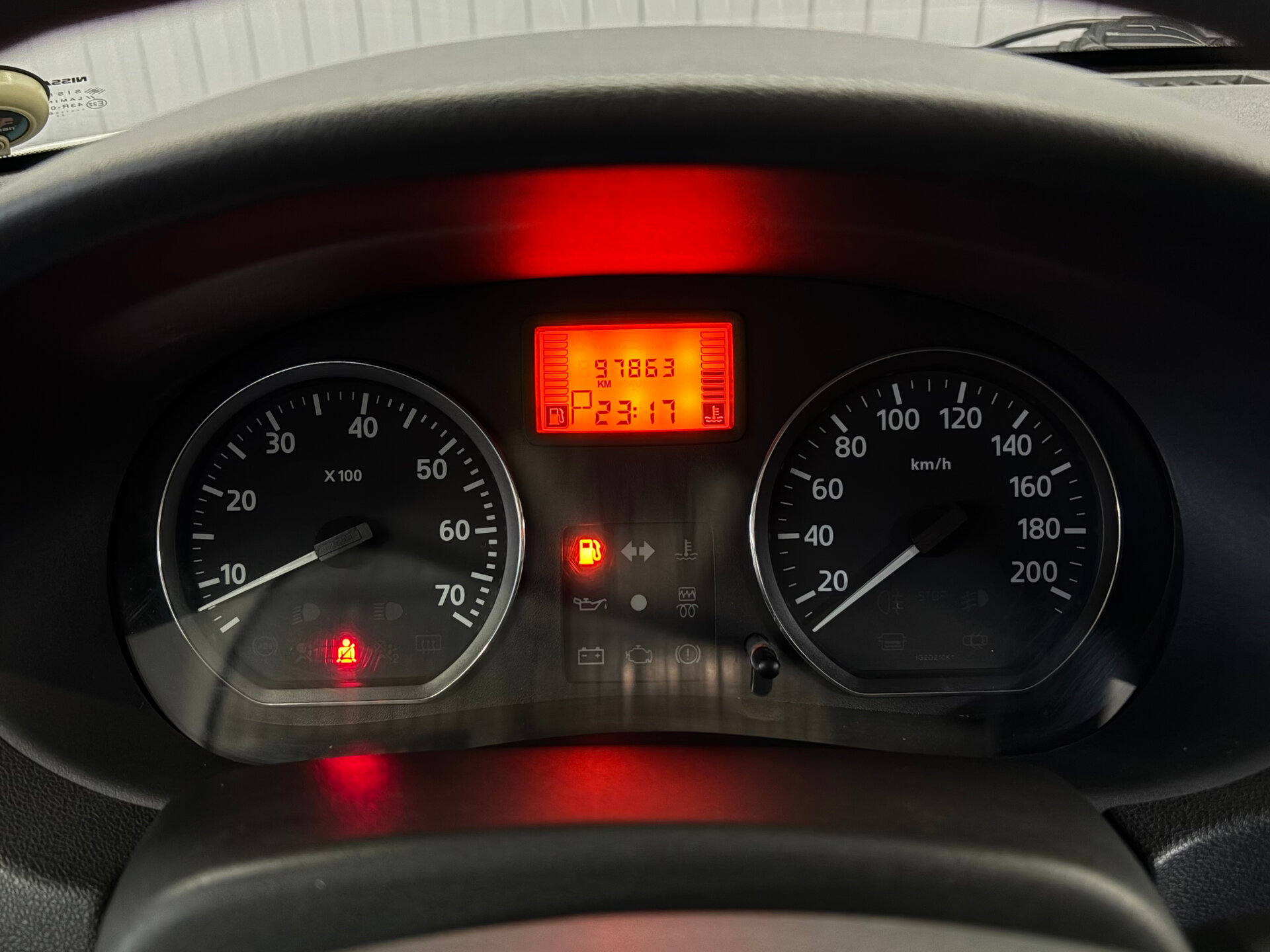 Nissan Almera 