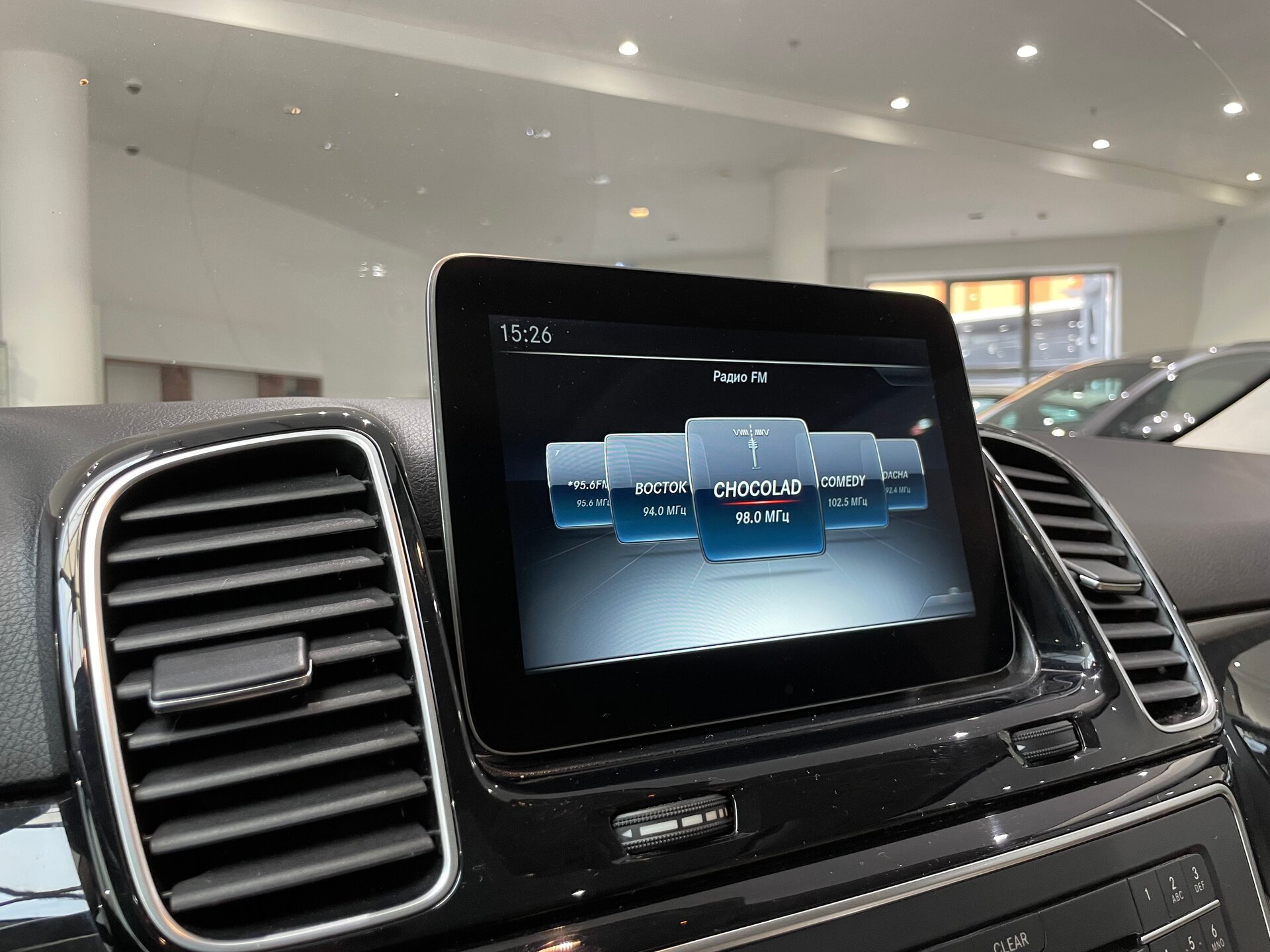 Автомобиль Mercedes-Benz GLE 350 d 3.0d AT (249 л.с.) 4WD - 19