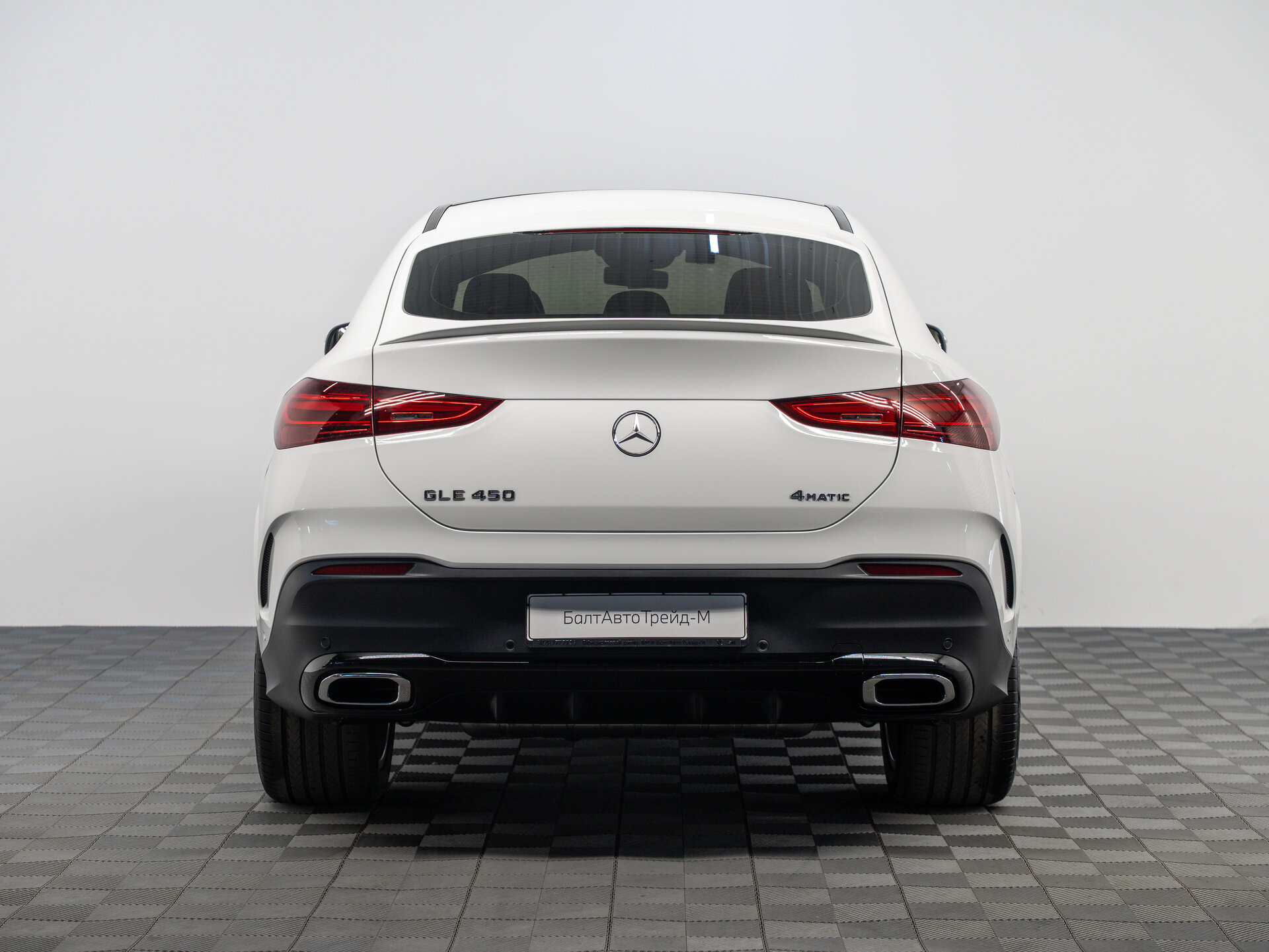 Автомобиль Mercedes-Benz GLE Coupe 450 3.0 AT (381 л.с.) 4WD - 6