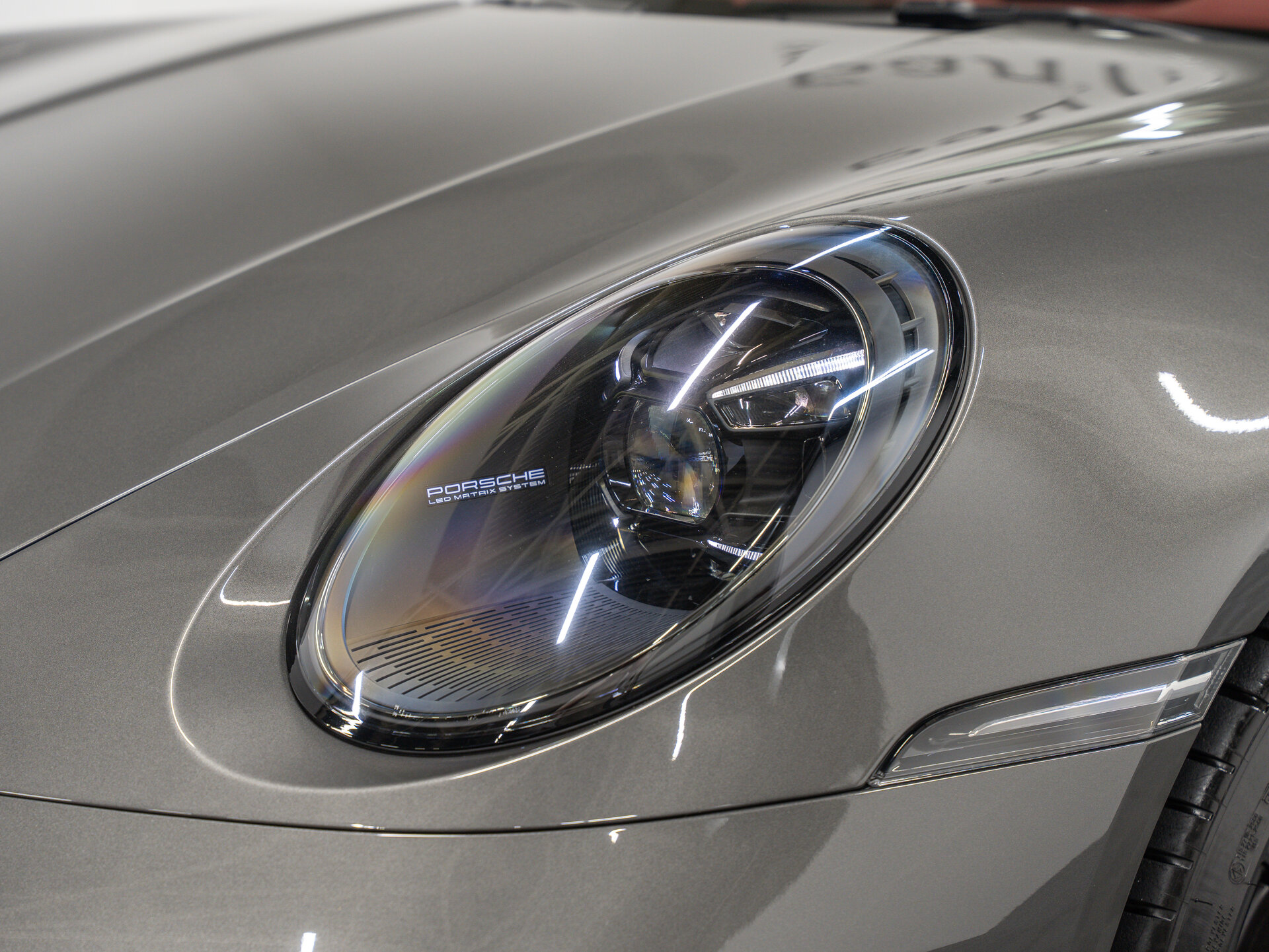 Автомобиль Porsche 911 Carrera 4 GTS 3.0 AMT (480 л.с.) 4WD - 2