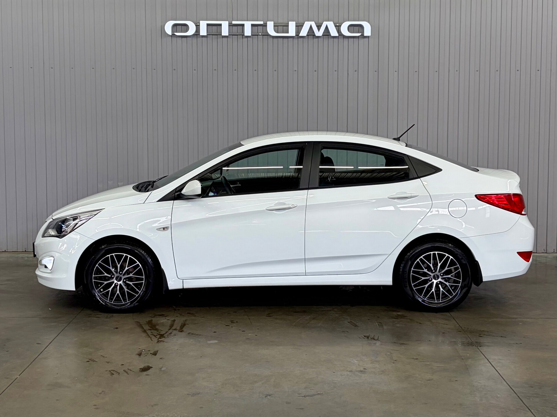 Hyundai Solaris 