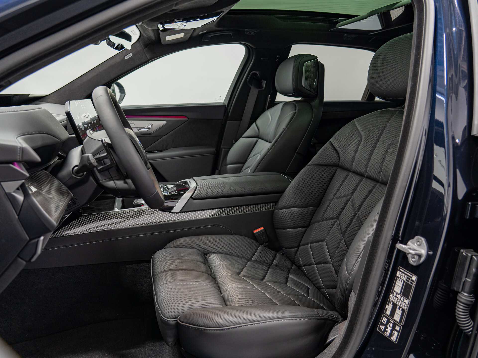 Автомобиль BMW 7 серии 740 xDrive 3.0 AT (400 л.с.) 4WD - 13