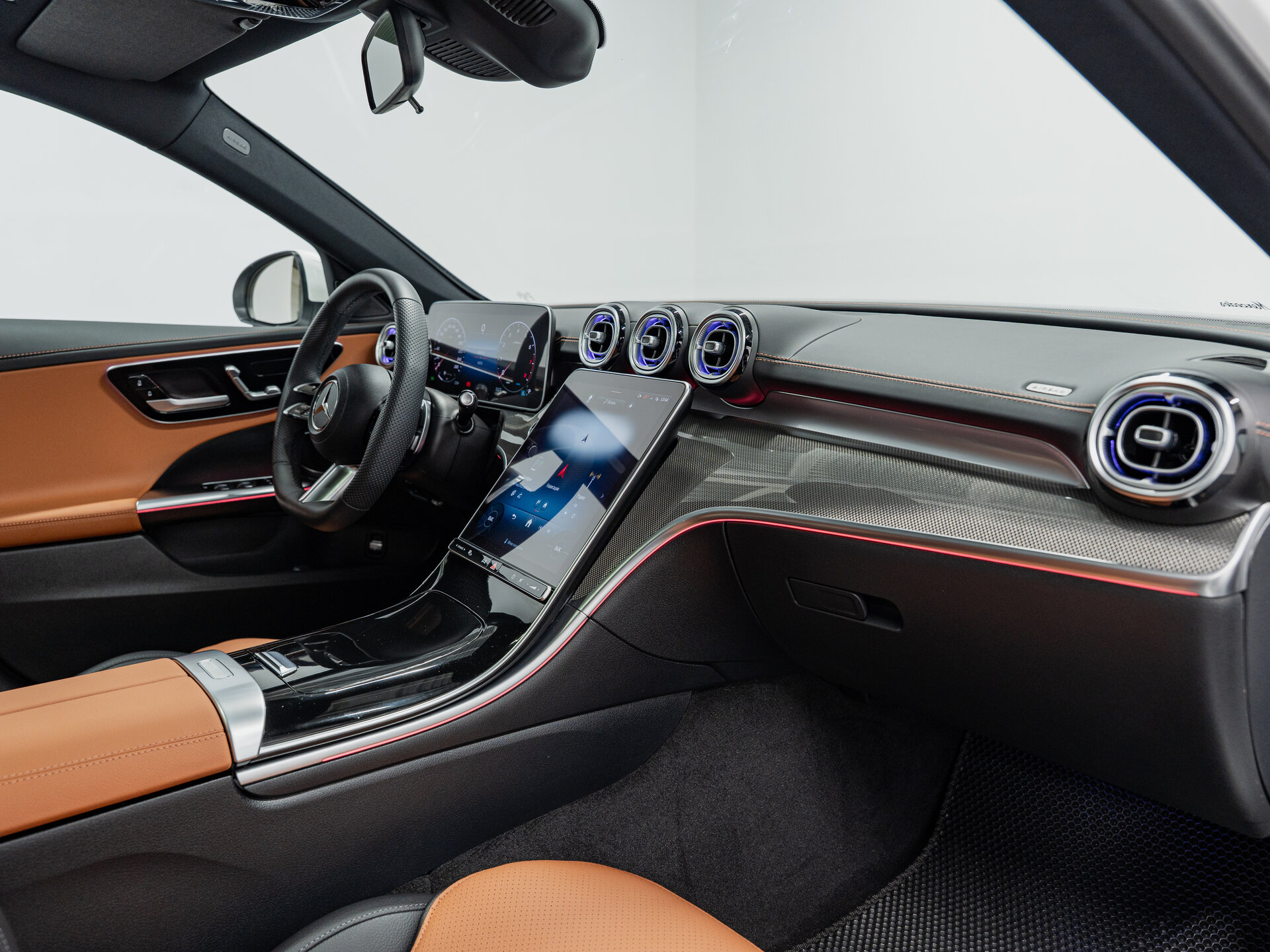 Автомобиль Mercedes-Benz C-Класс 260 L 1.5 AT (204 л.с.) - 14