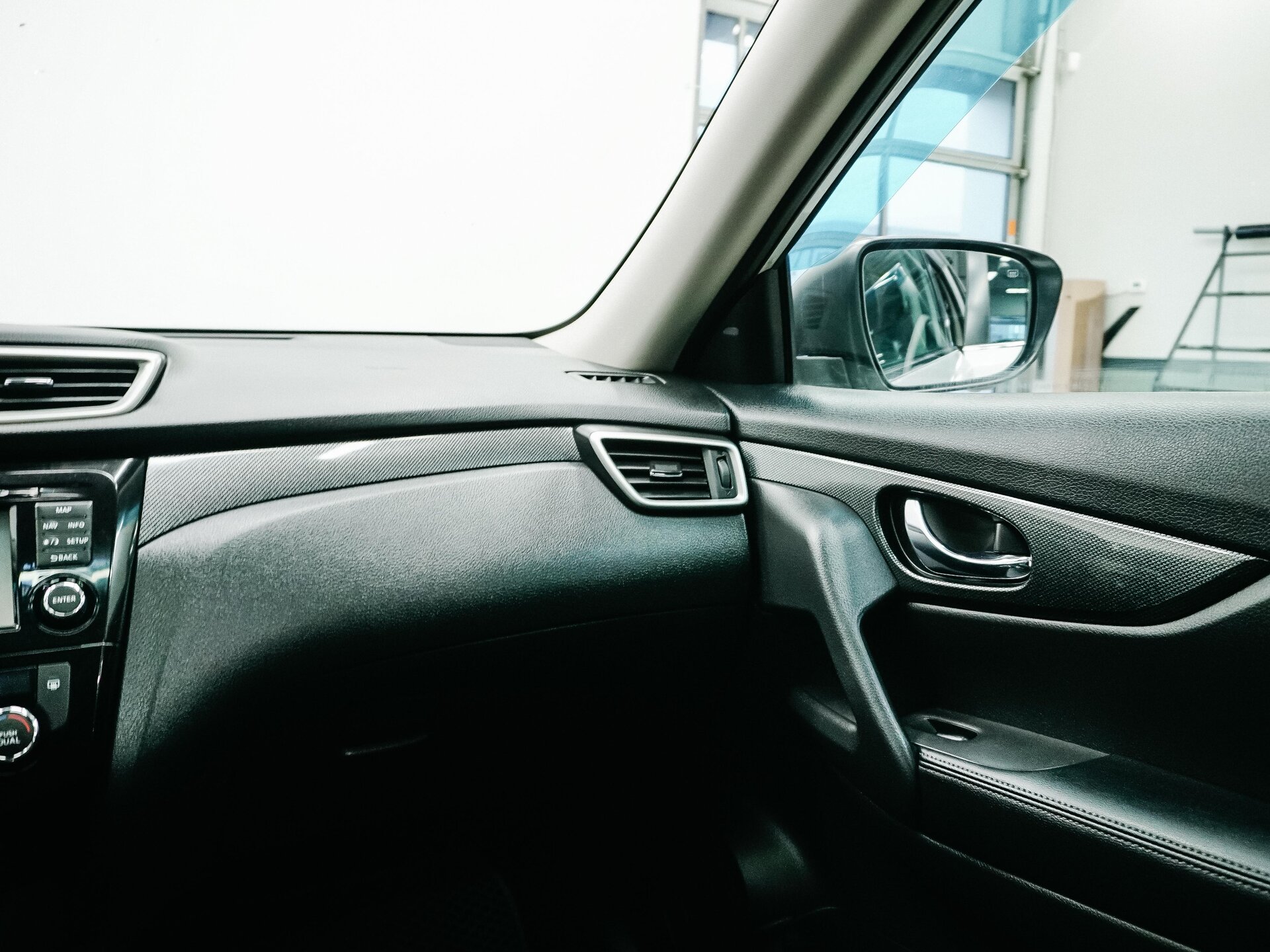 Nissan X-Trail 2015 14