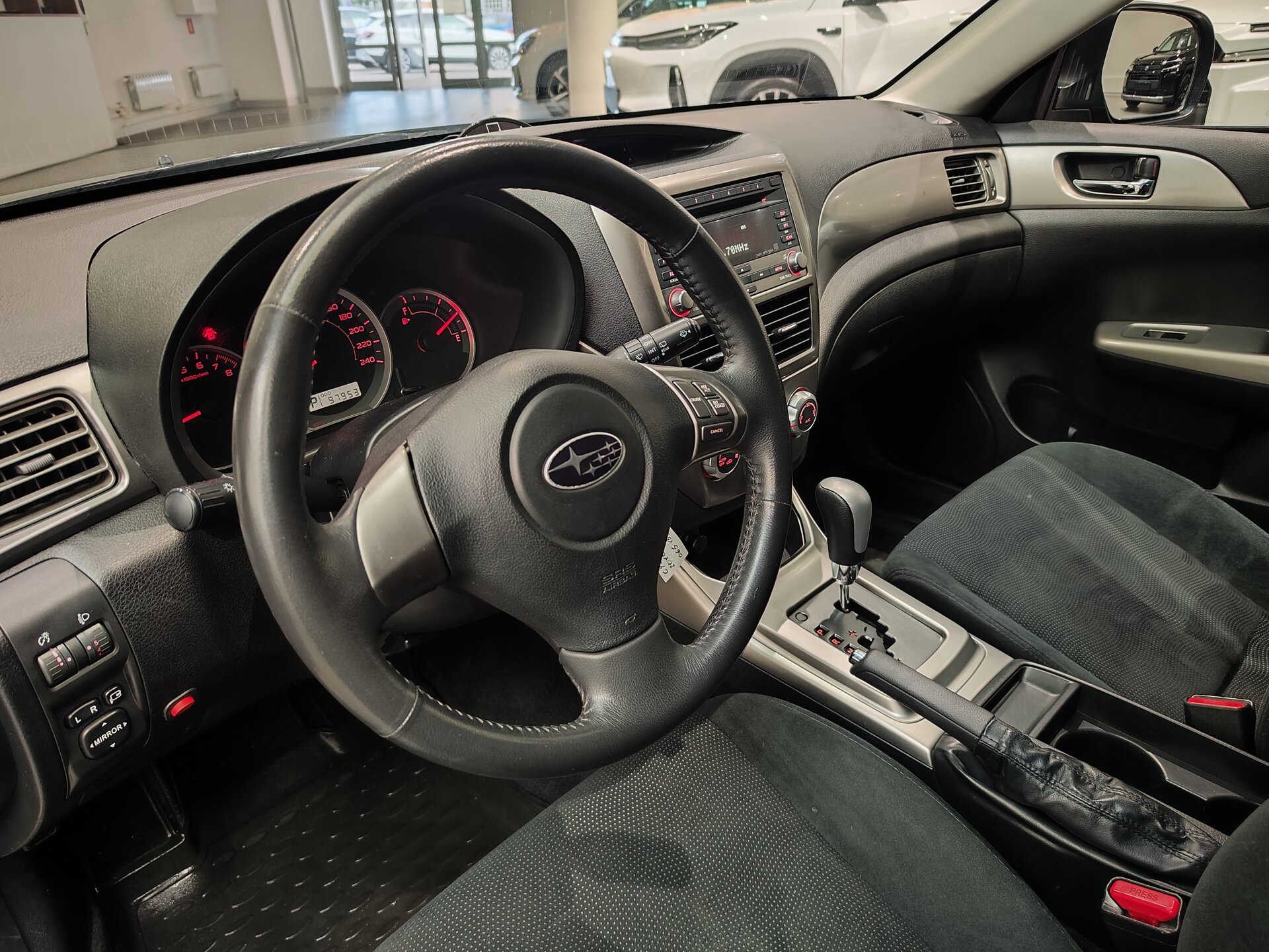 Автомобиль Subaru Impreza 1.5 AT (107 л.с.) 4WD - 7