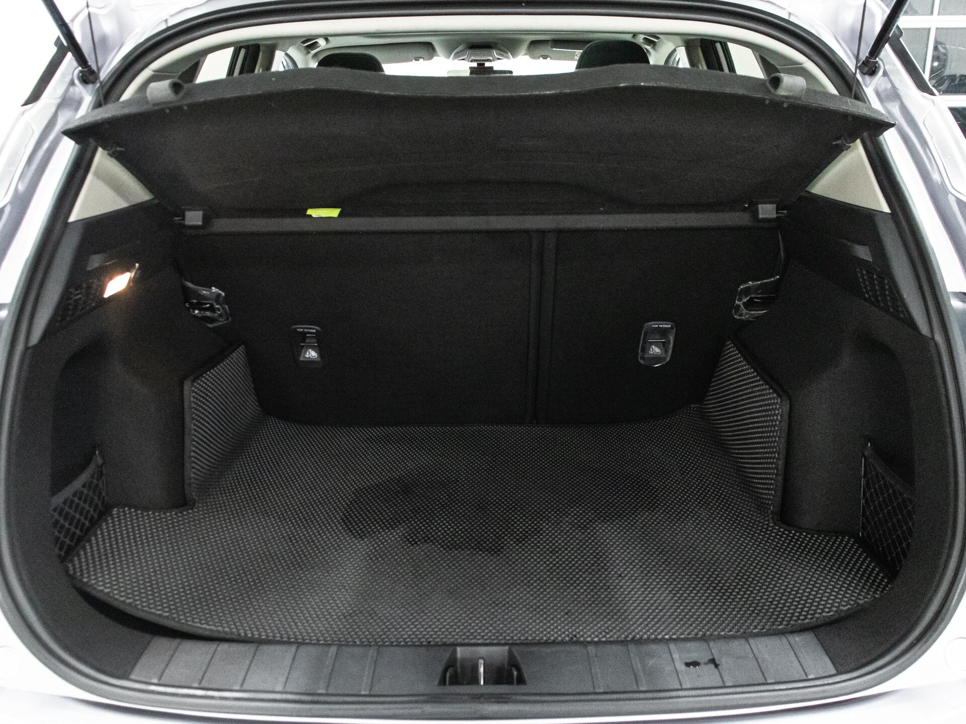 Geely Coolray 2023 30