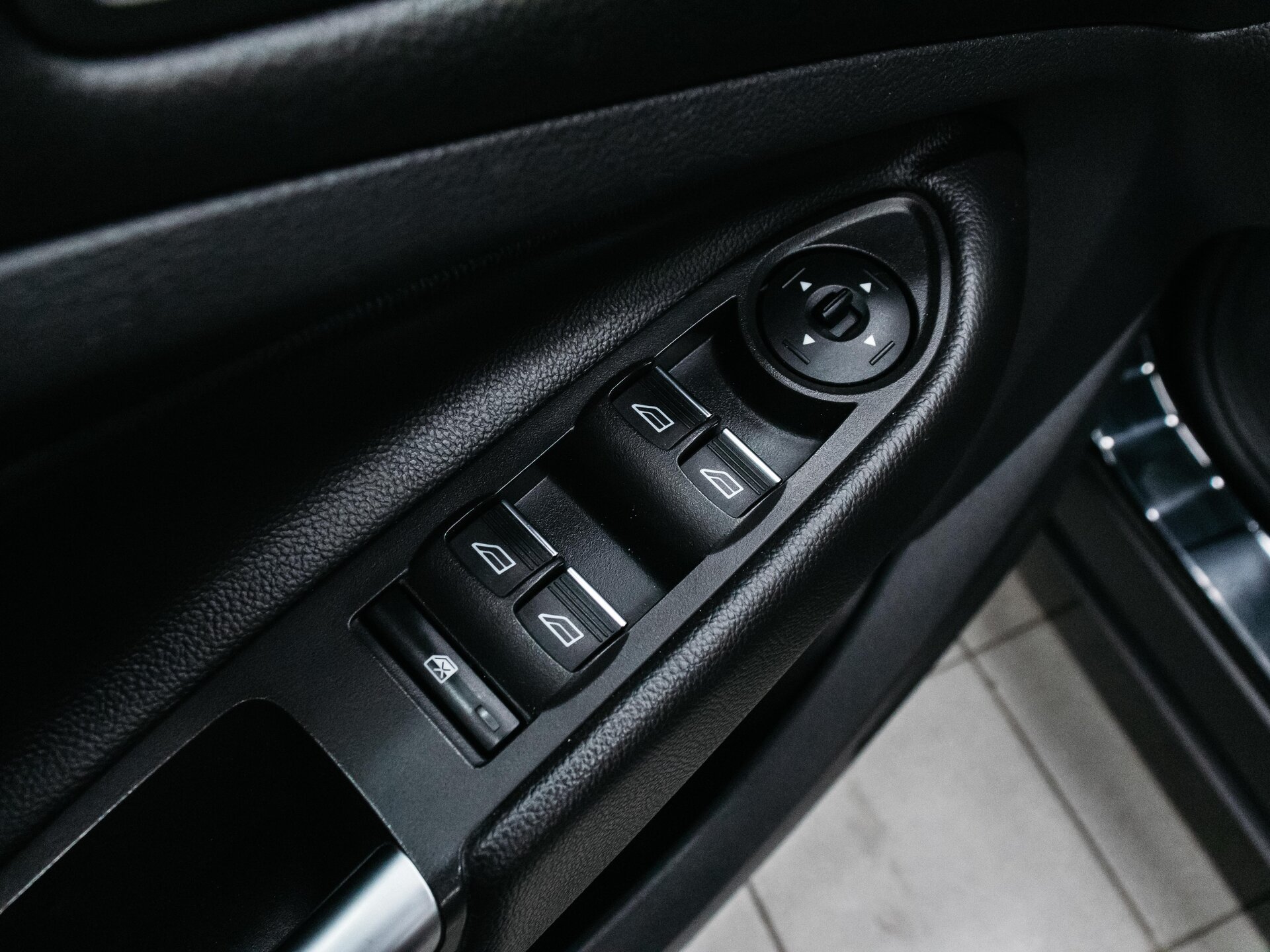 Ford Kuga 2018 10