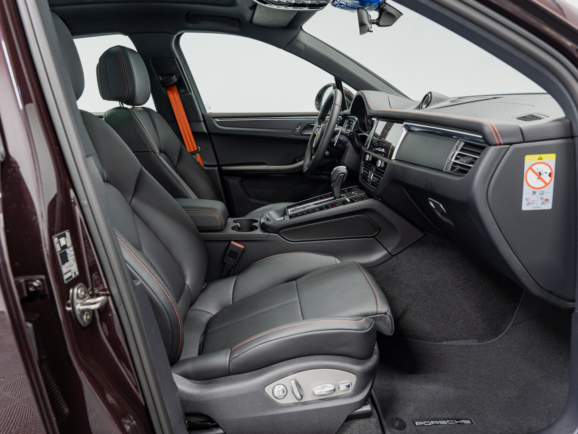 Автомобиль Porsche Macan 2.0 AMT (265 л.с.) 4WD - 14