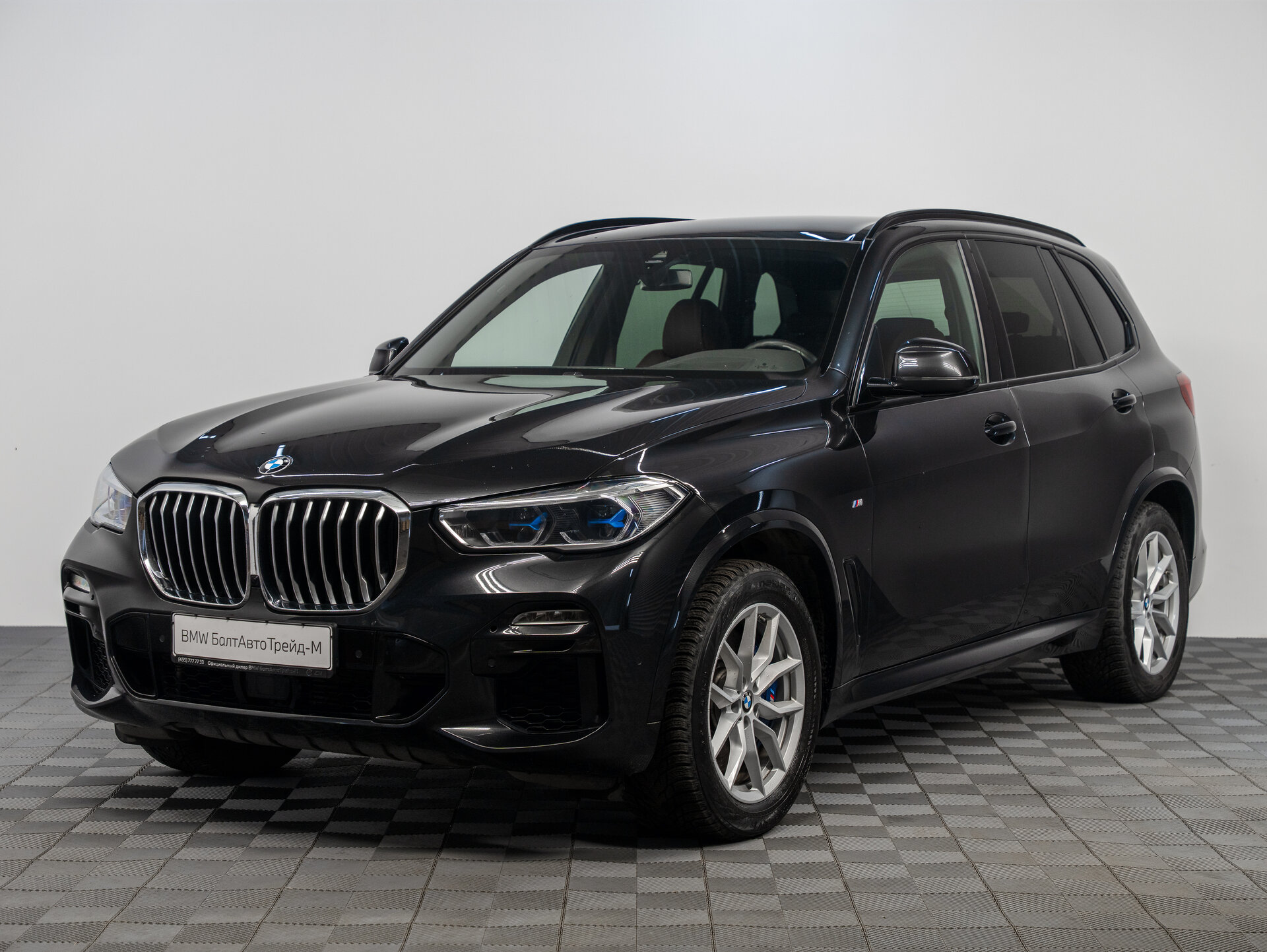 Автомобиль BMW X5 30d 3.0d AT (249 л.с.) 4WD - 1