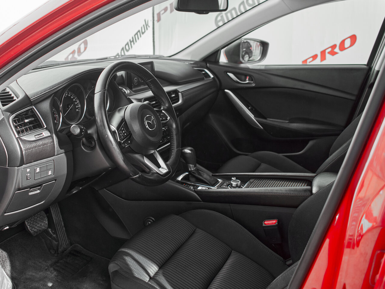 Купить Mazda 6 2.0 AT (150 л.с.), 2017 в Екатеренбурге