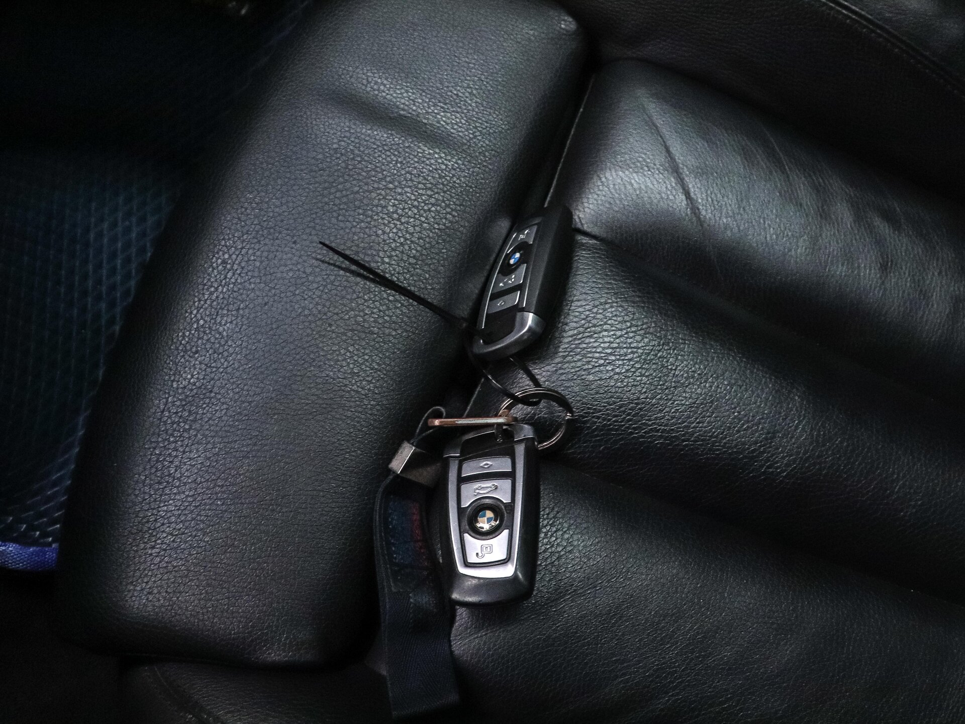 BMW 6 серии 2013 25