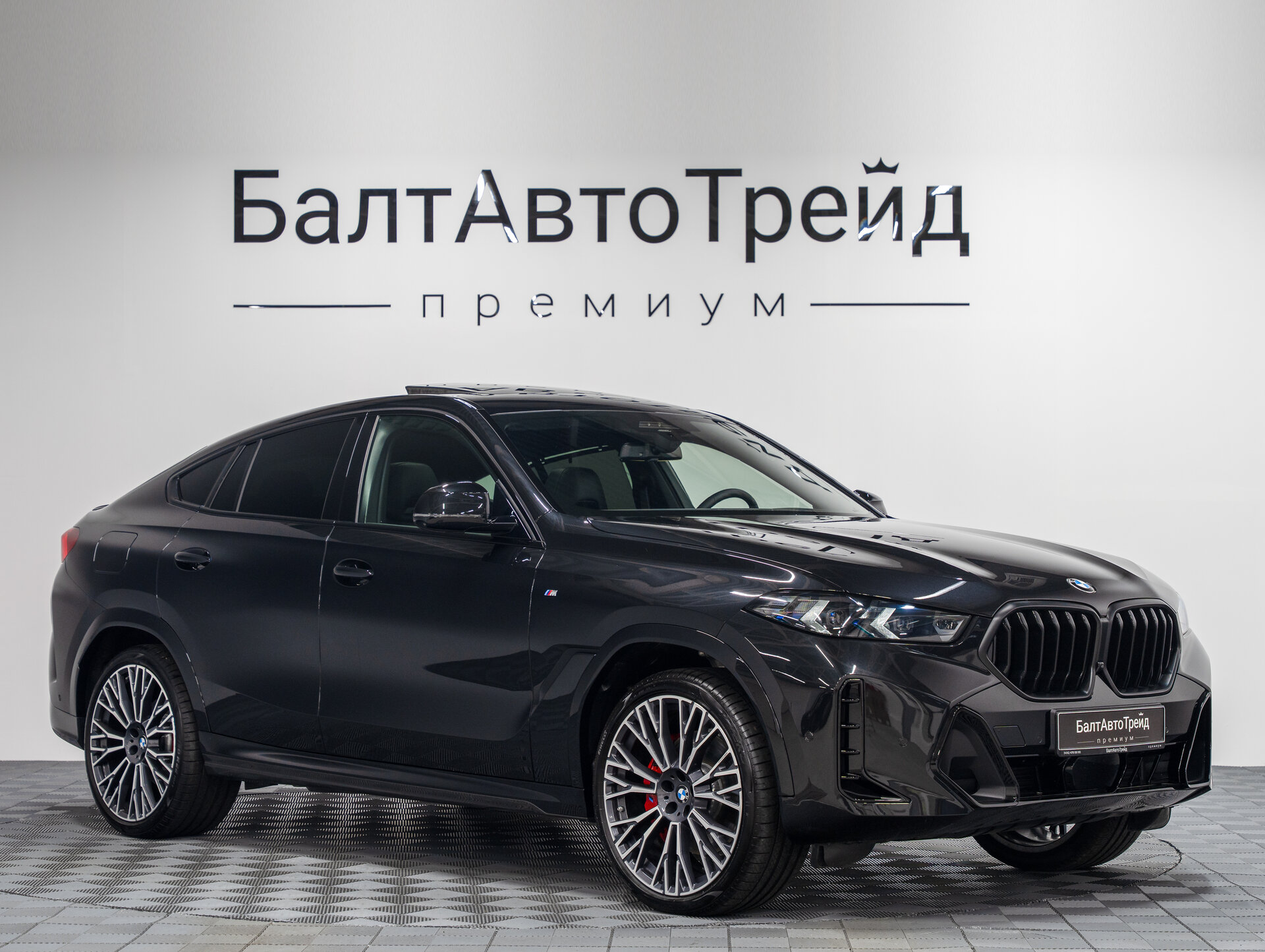 Автомобиль BMW X6 40d 3.0d AT (352 л.с.) 4WD - 5
