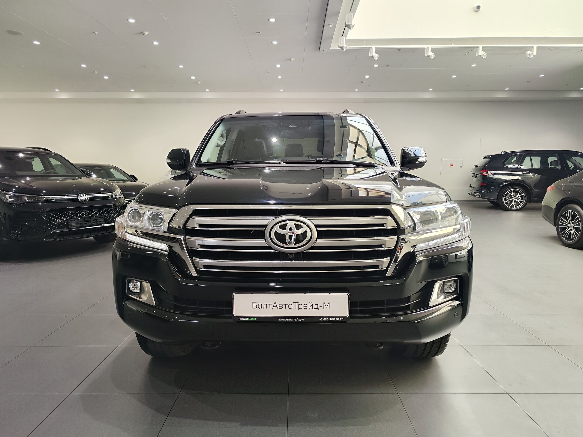 Автомобиль Toyota Land Cruiser 4.5d AT (249 л.с.) 4WD - 2