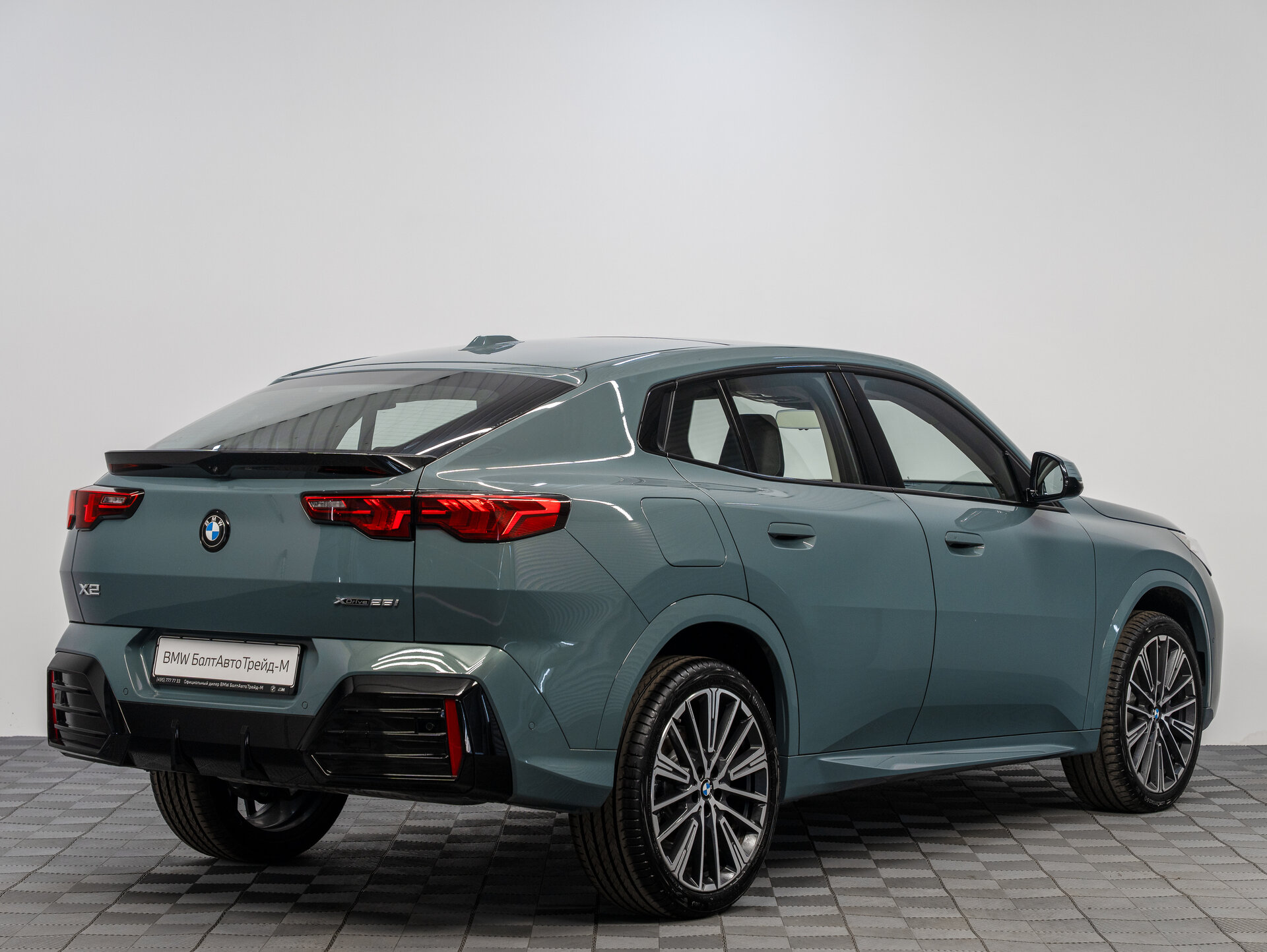 Автомобиль BMW X2 xDrive25i 2.0 AMT (204 л.с.) 4WD - 5