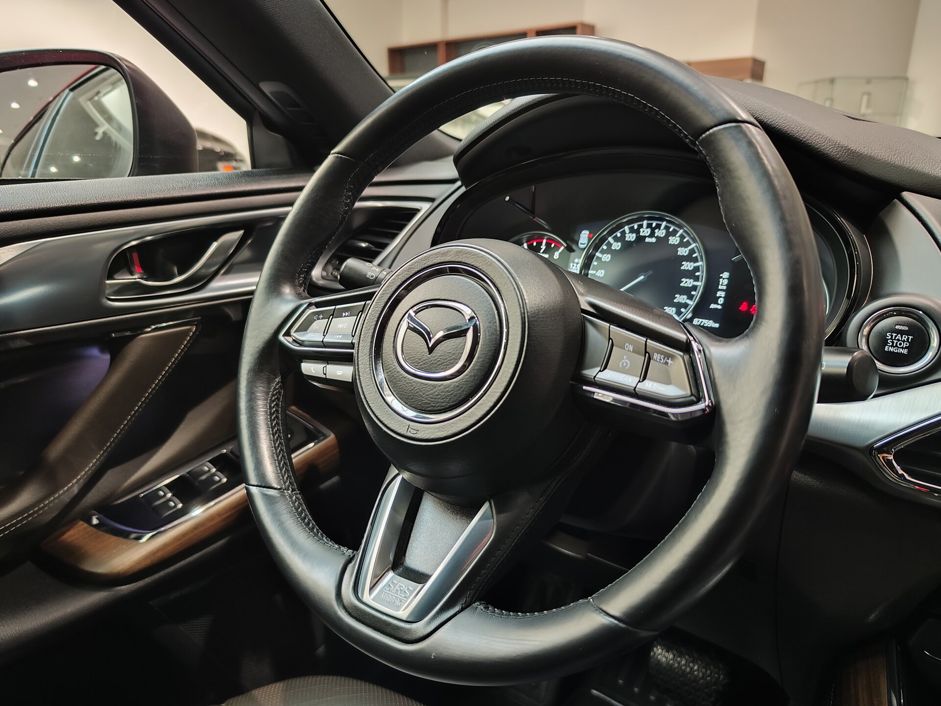 Автомобиль Mazda CX-9 2.5 AT (231 л.с.) 4WD - 17