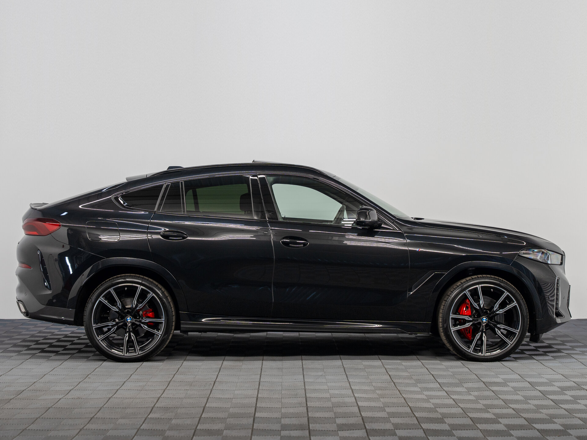 Автомобиль BMW X6 40d 3.0d AT (352 л.с.) 4WD - 4