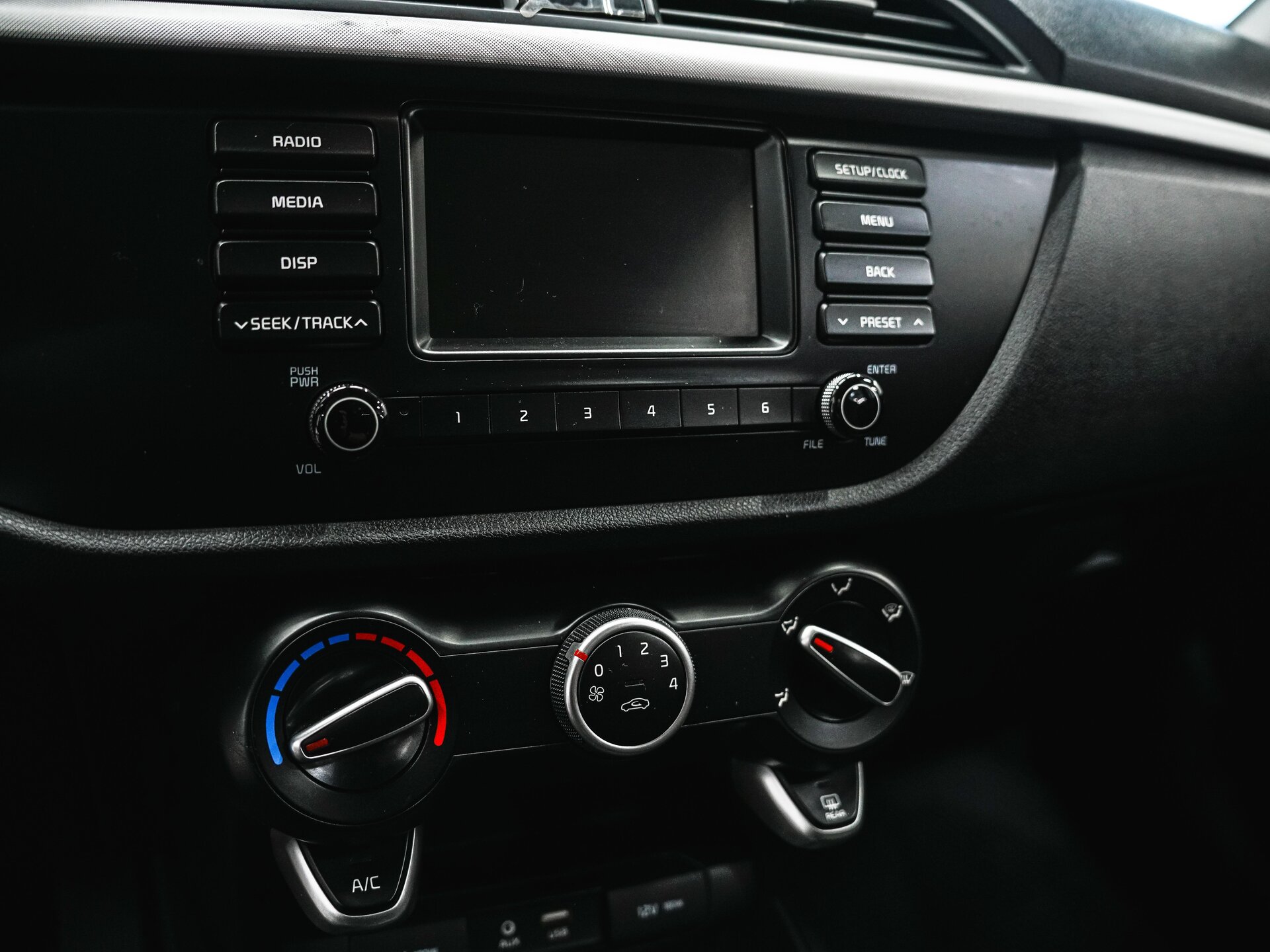 Kia Rio 2019 21