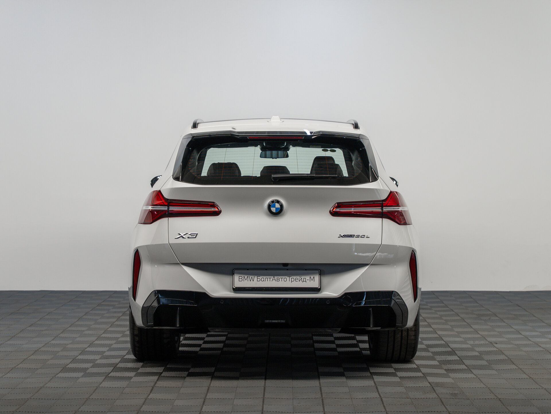 Автомобиль BMW X3 30L xDrive 2.0 AT (258 л.с.) 4WD - 6