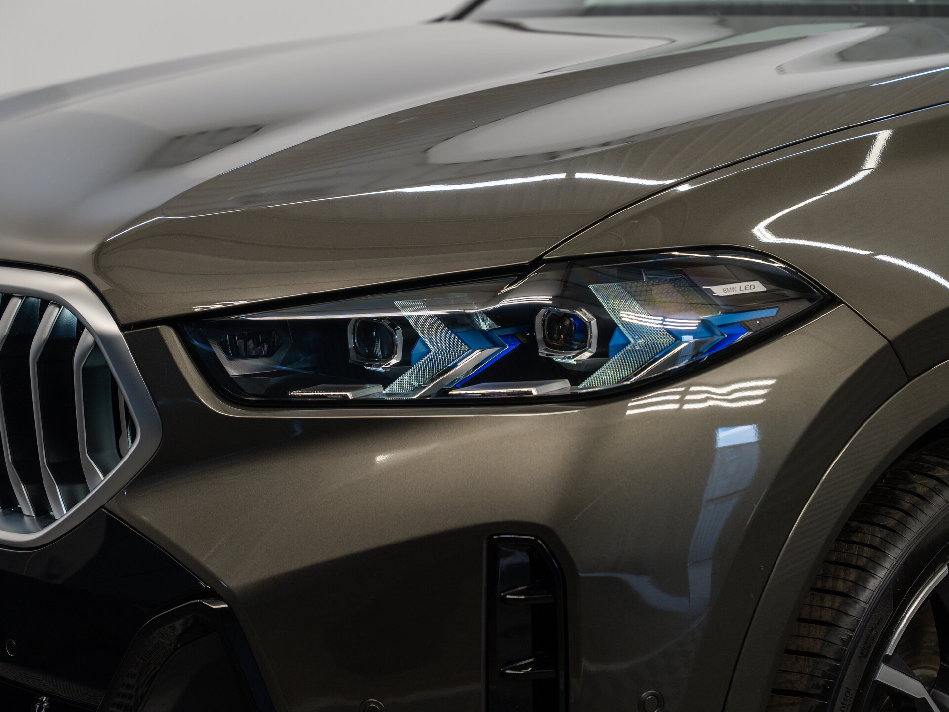 Автомобиль BMW X6 40i 3.0 AT (381 л.с.) 4WD - 10