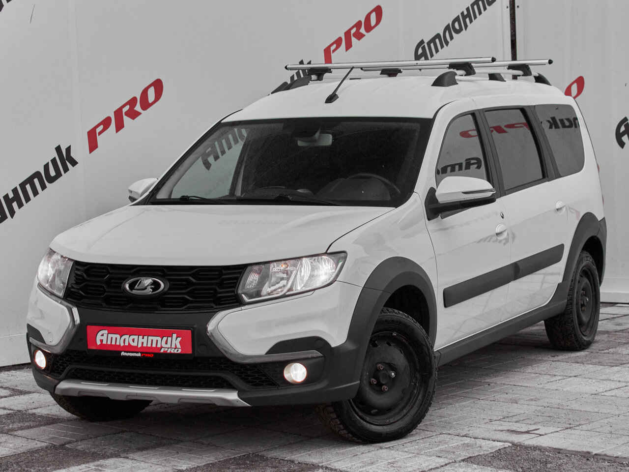 Купить Lada (ВАЗ) Largus Cross 1.6 MT (106 л.с.), 2021 в Екатеренбурге