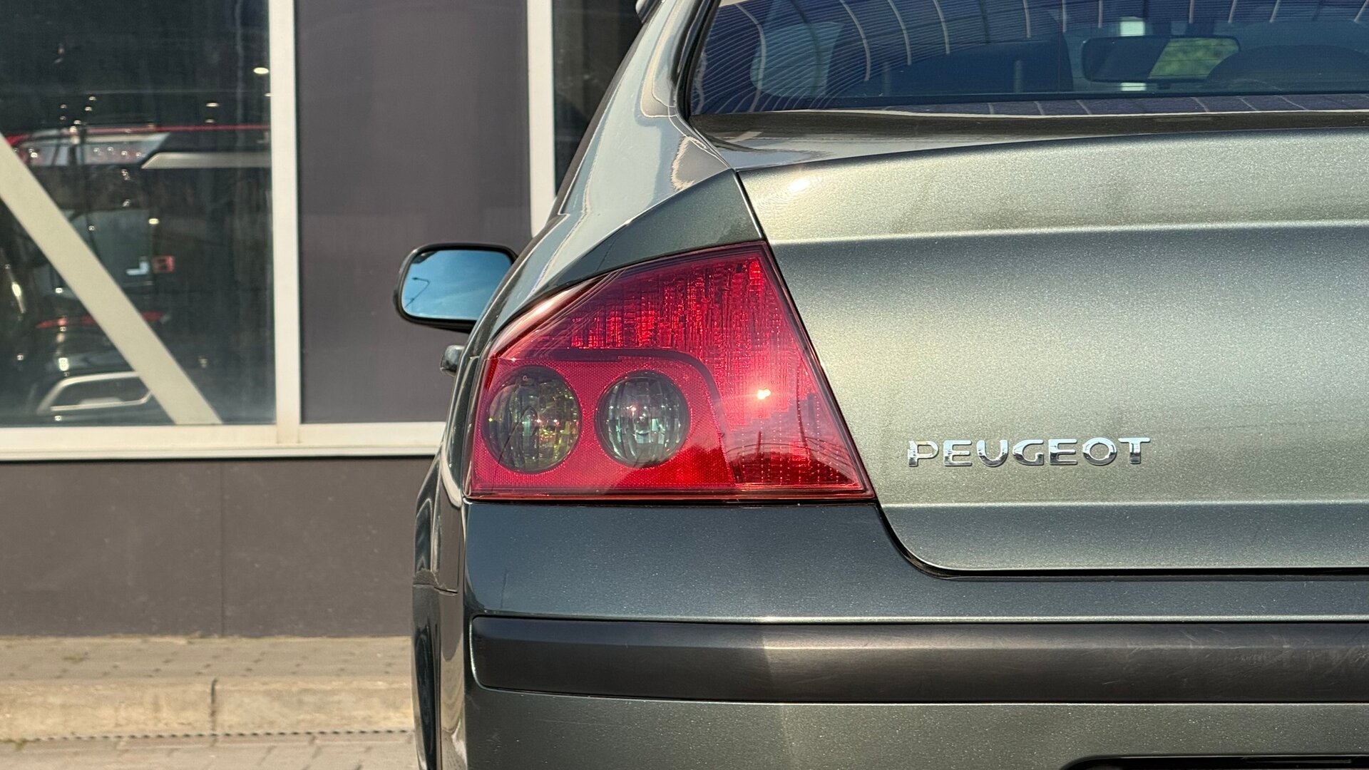 PEUGEOT 407, I 1.8 МТ (125 л.с.), фото 9