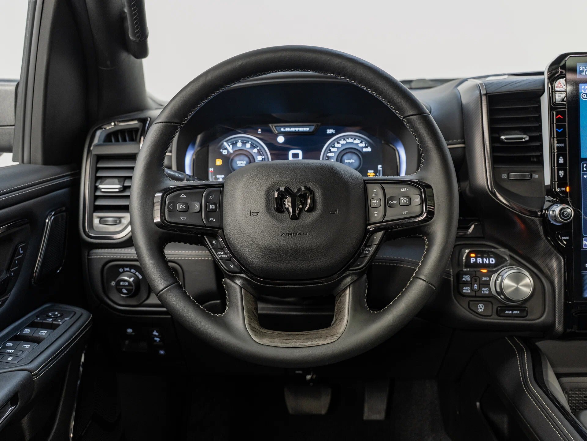 Автомобиль RAM 1500 Crew Cab 3.0 AT (540 л.с.) 4WD - 11