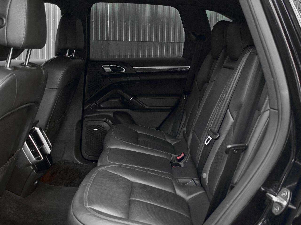 Купить Porsche Cayenne Diesel 3.0d AT (245 л.с.) 4WD, 2015 в Екатеренбурге