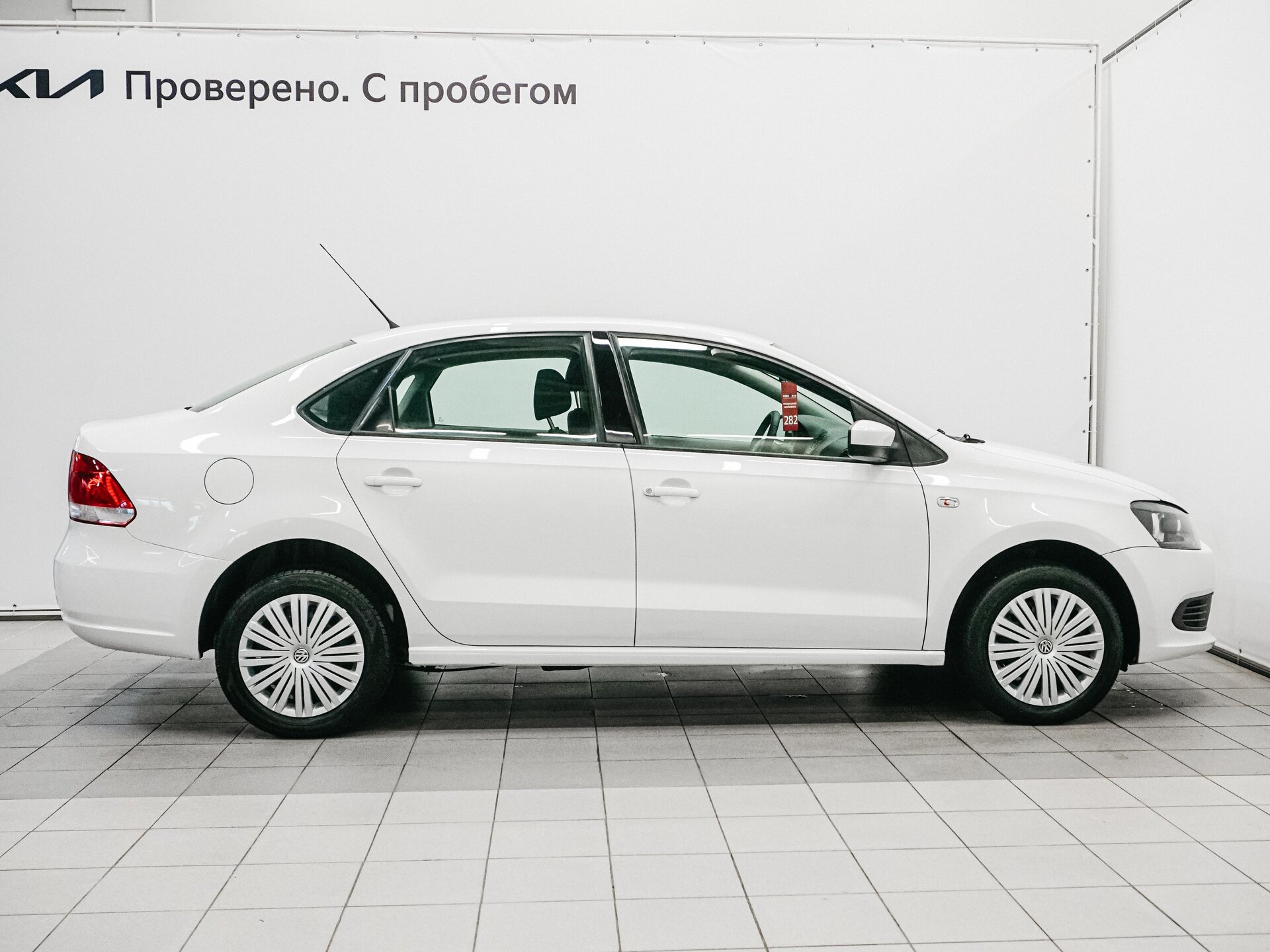 Volkswagen Polo 2011 6