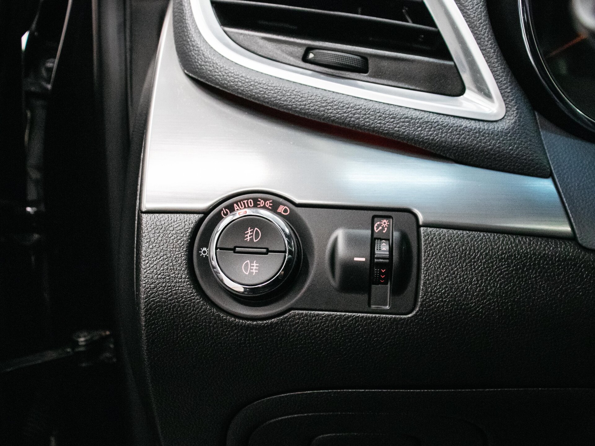 Opel Mokka 2013 16