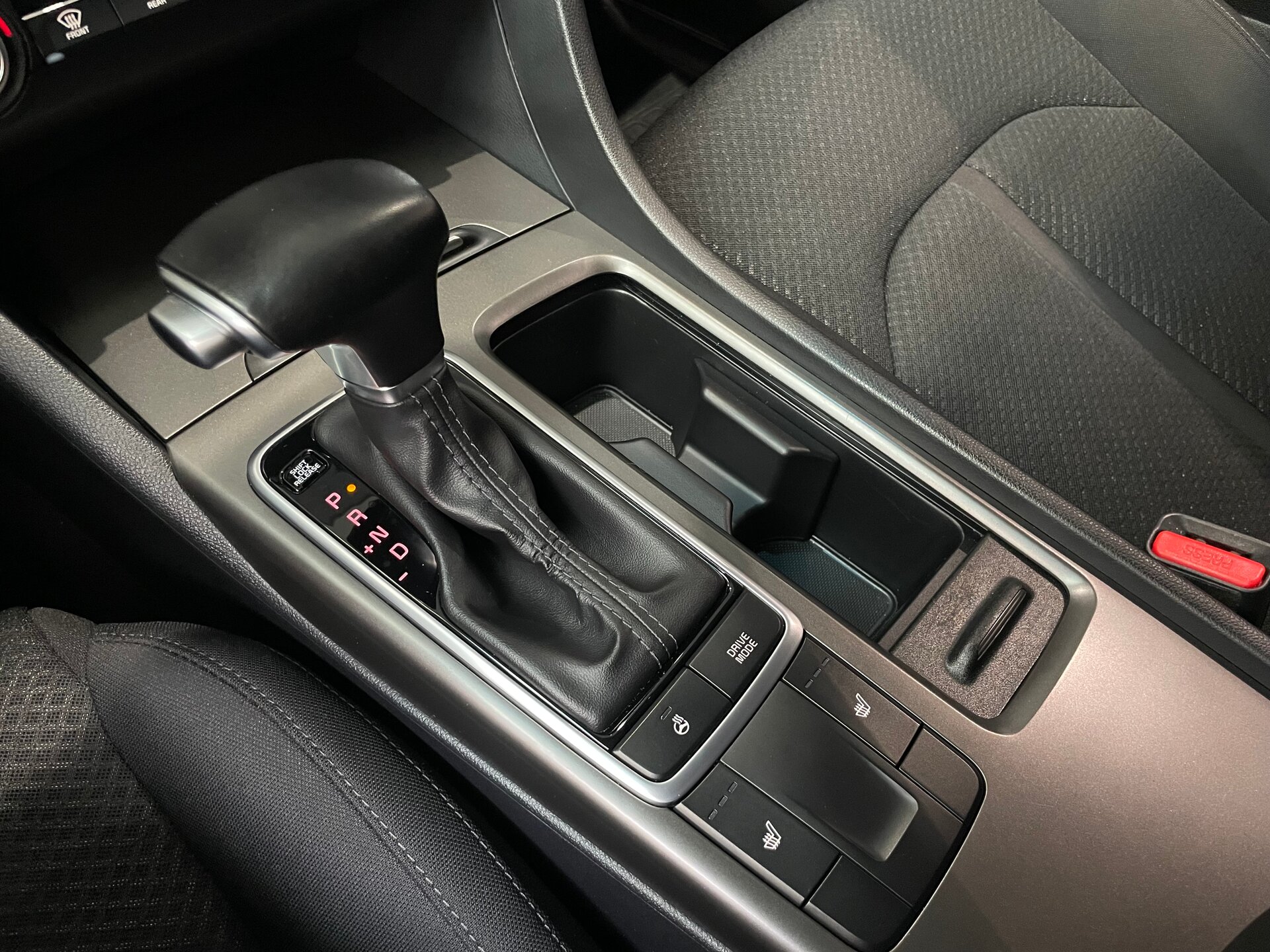 Автомобиль Kia Optima 2.0 AT (150 л.с.) - 17